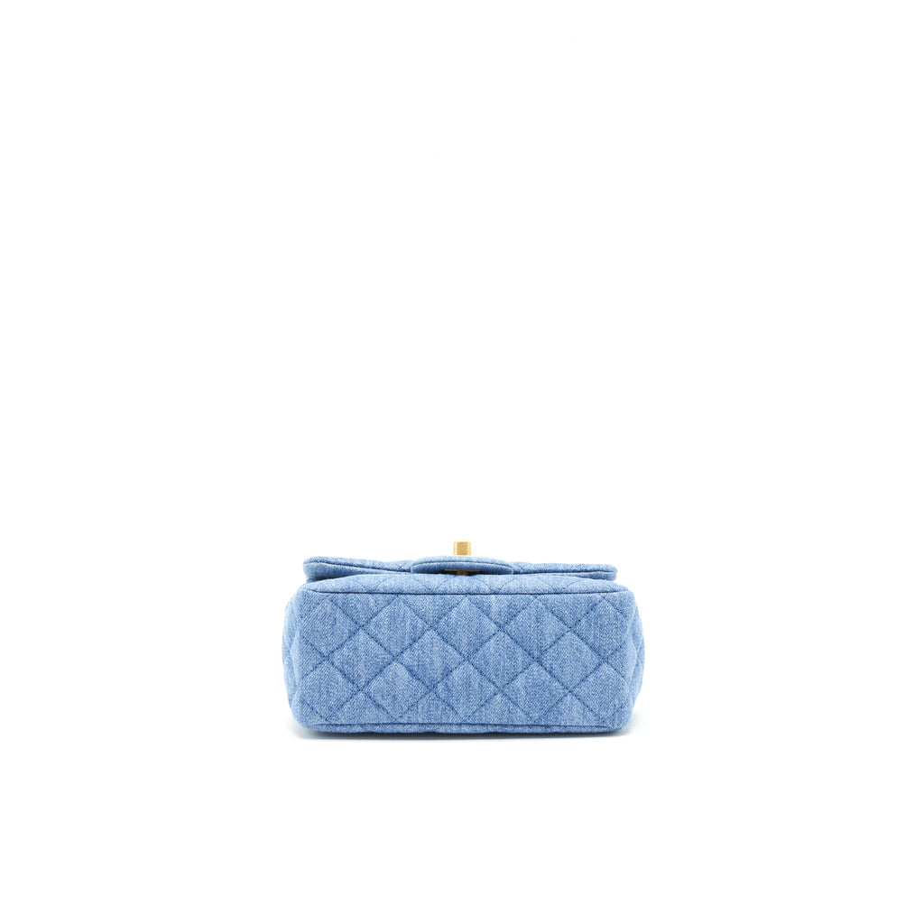 CHANEL 22C DENIM PEARL CRUSH MINI SQUARE FLAP BAG (MICROCHIP)