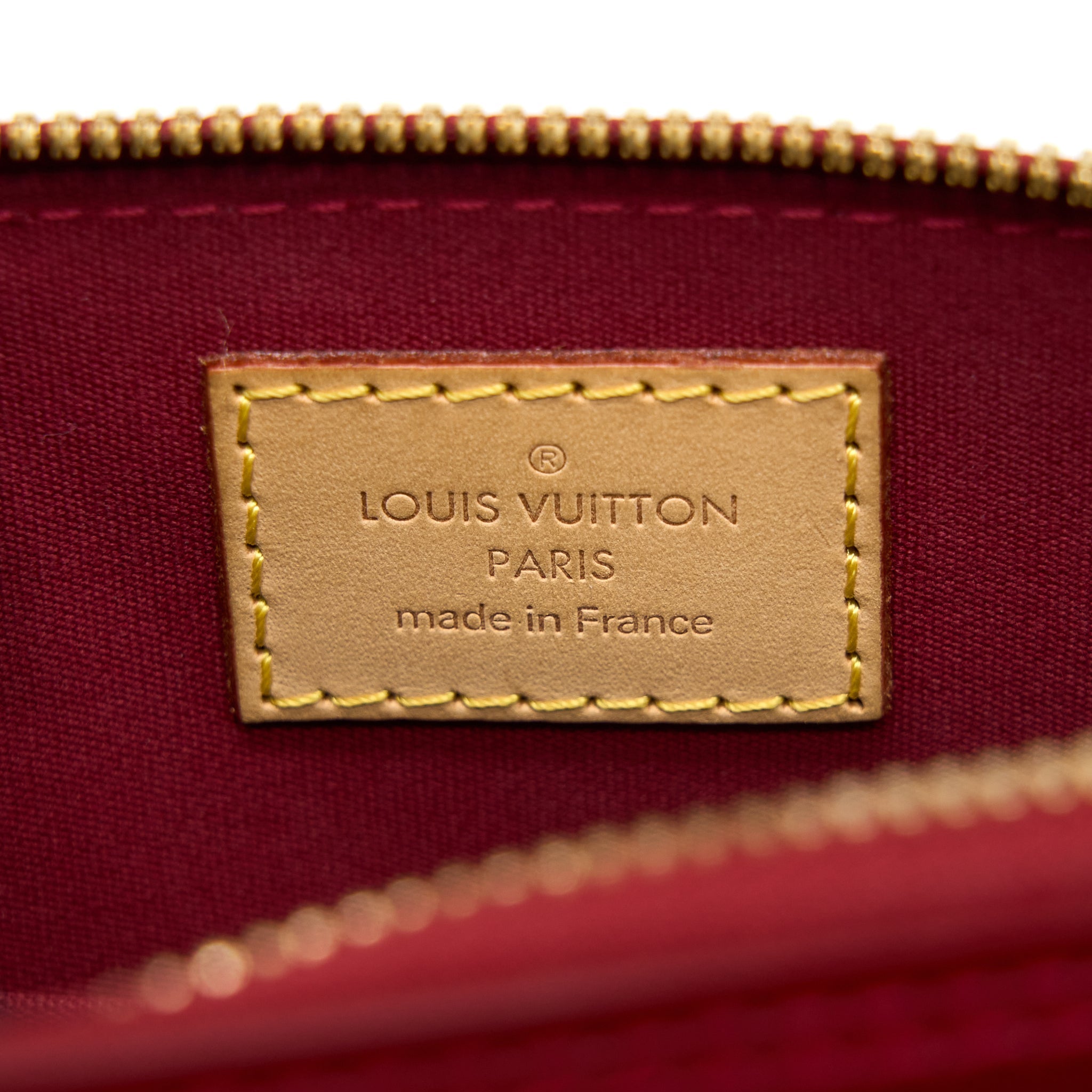 LOUIS VUITTON ALMA BB VERNIS RED GHW