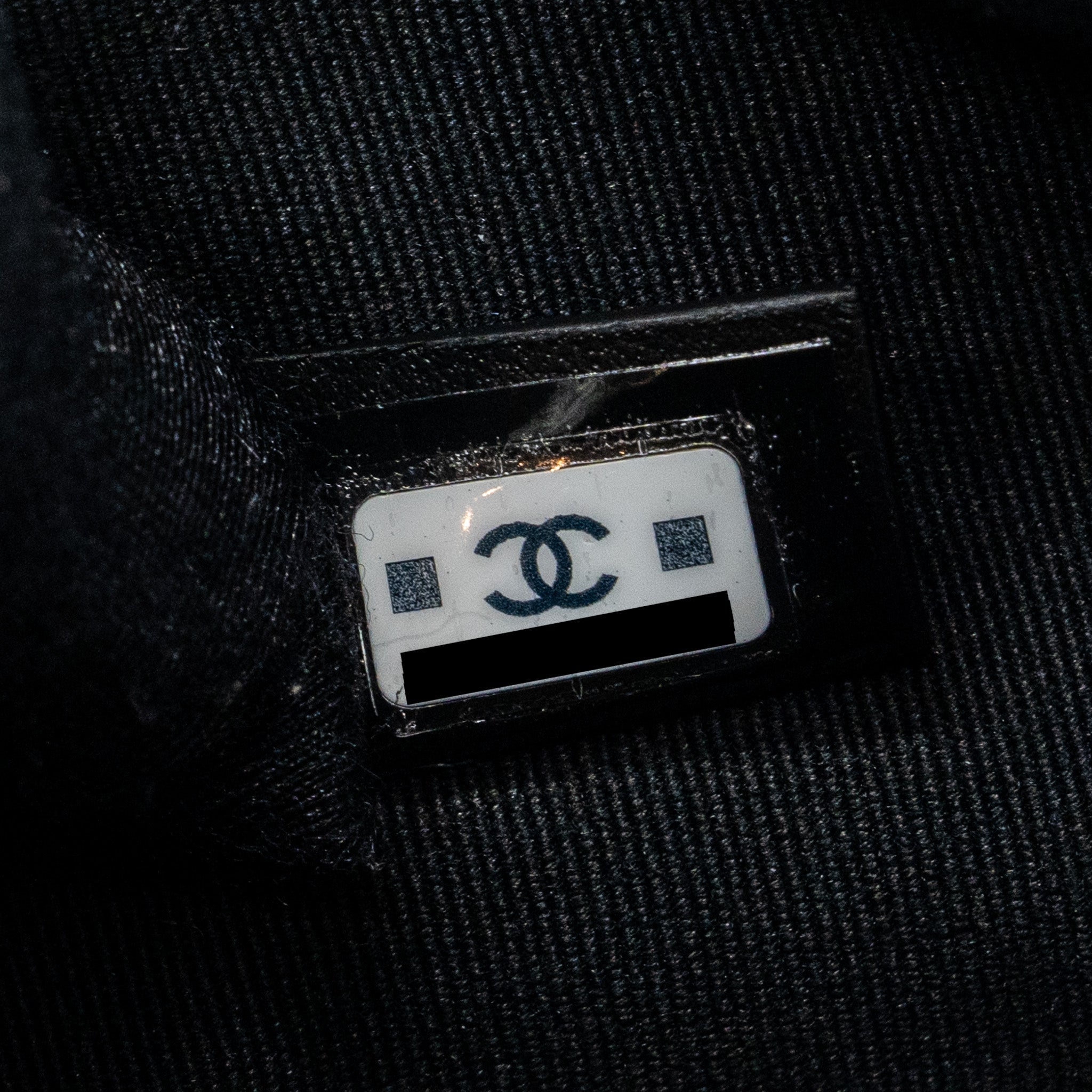 CHANEL 23B ROUND CLUTCH CAVIAR BLACK GHW (MICROCHIP)