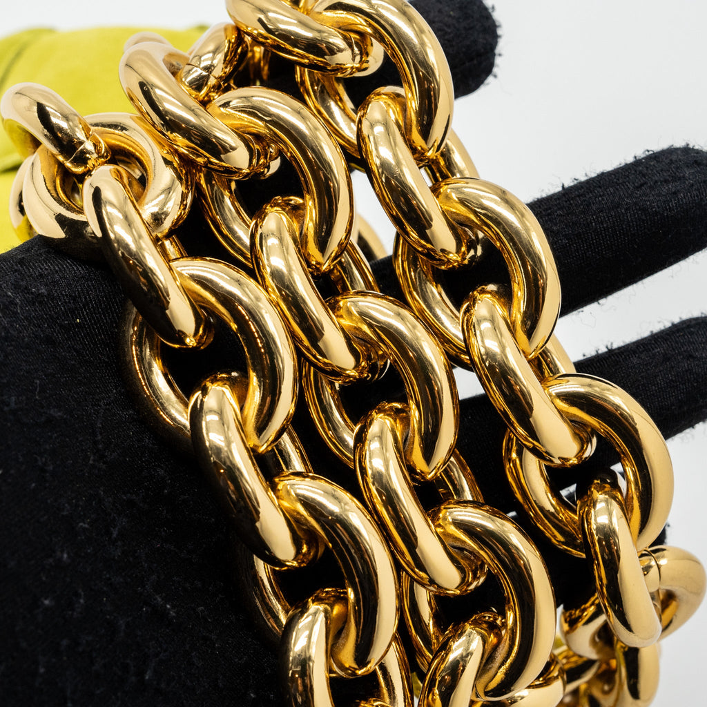 BOTTEGA VENETA CHAIN CASSETTE SUEDE LIGHT GREEN GHW