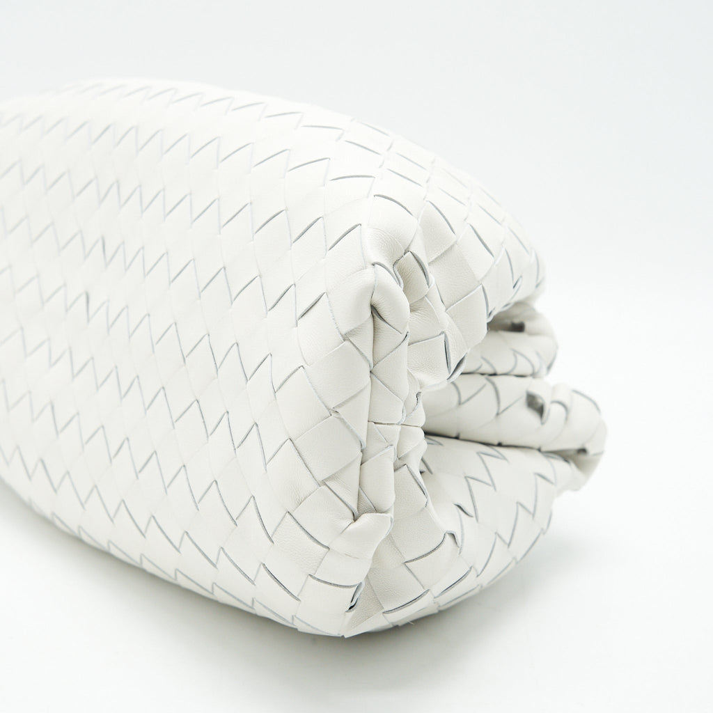 BOTTEGA VENETA INTRECCIATO POUCH IN WHITE