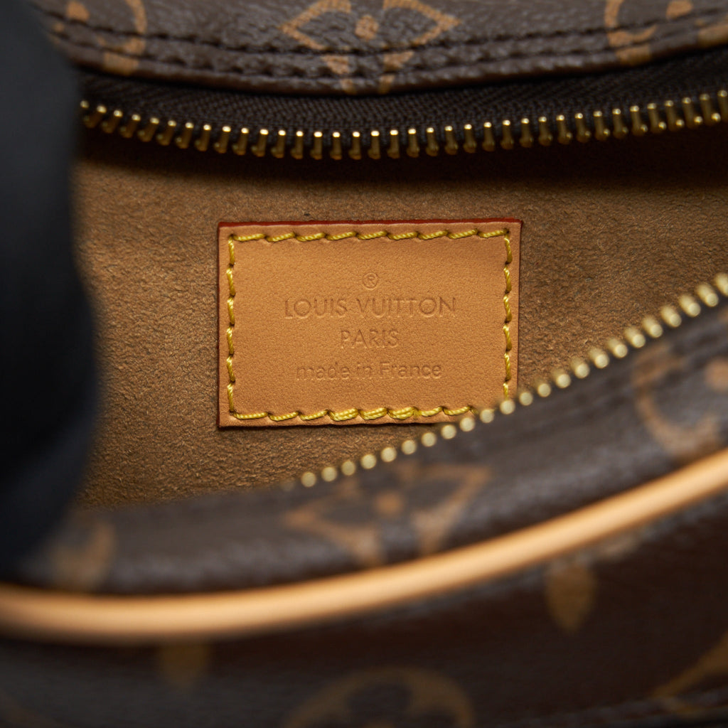 LOUIS VUITTON LOOP BAG MONOGRAM CANVAS GHW
