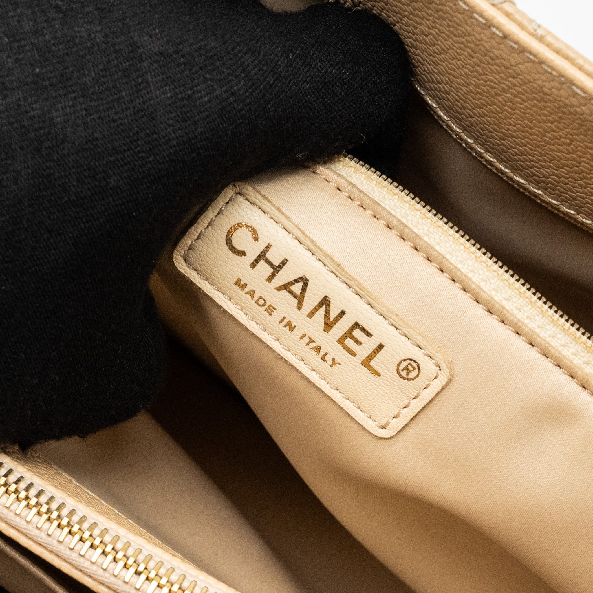 CHANEL GRAND SHOPPING TOTE CAVIAR BEIGE GHW