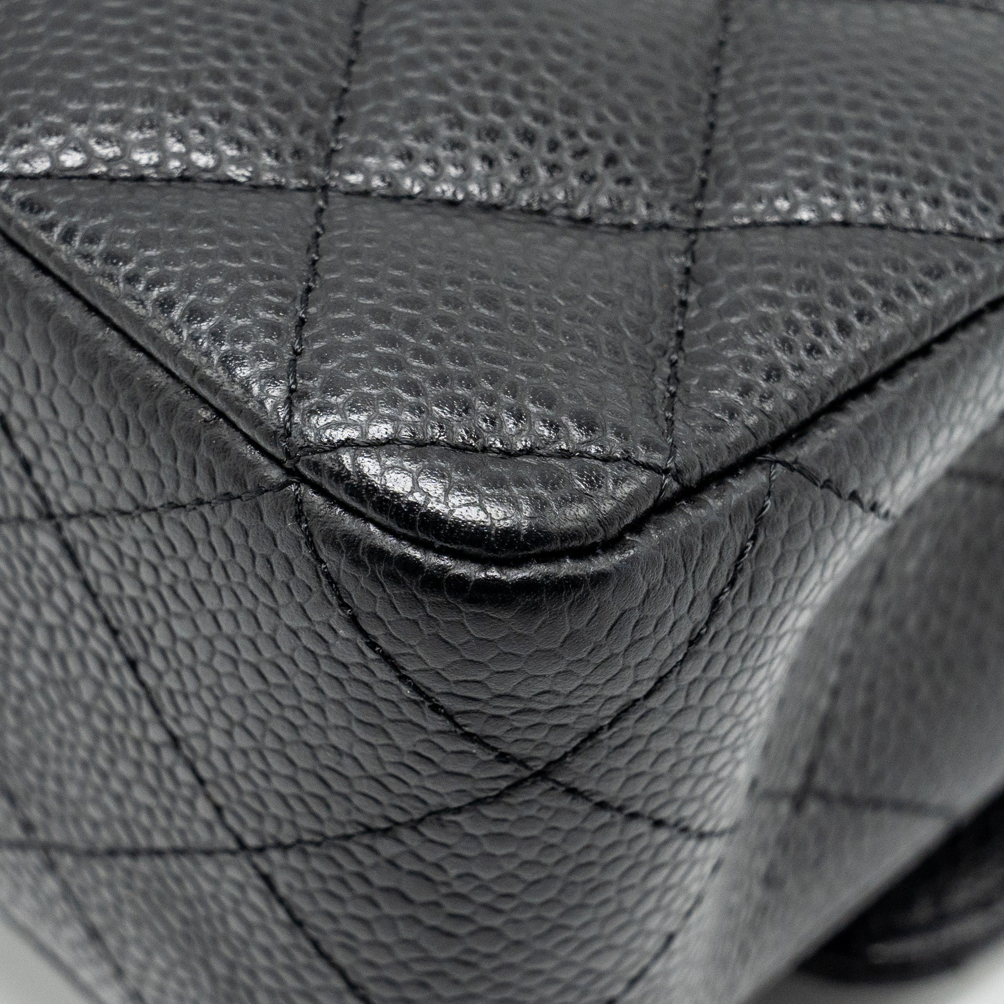 CHANEL MEDIUM CLASSIC DOUBLE FLAP BAG CAVIAR BLACK SHW