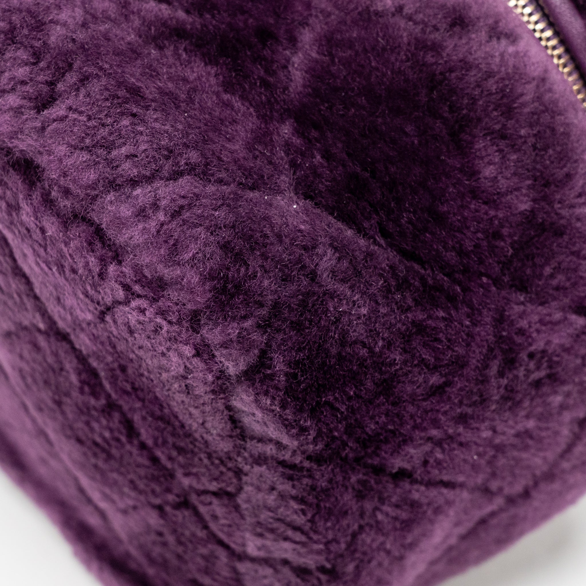 CHANEL TOP HANDLE SMALL VANITY CASE SHEARLING PURPLE GHW (MICROCHIP)