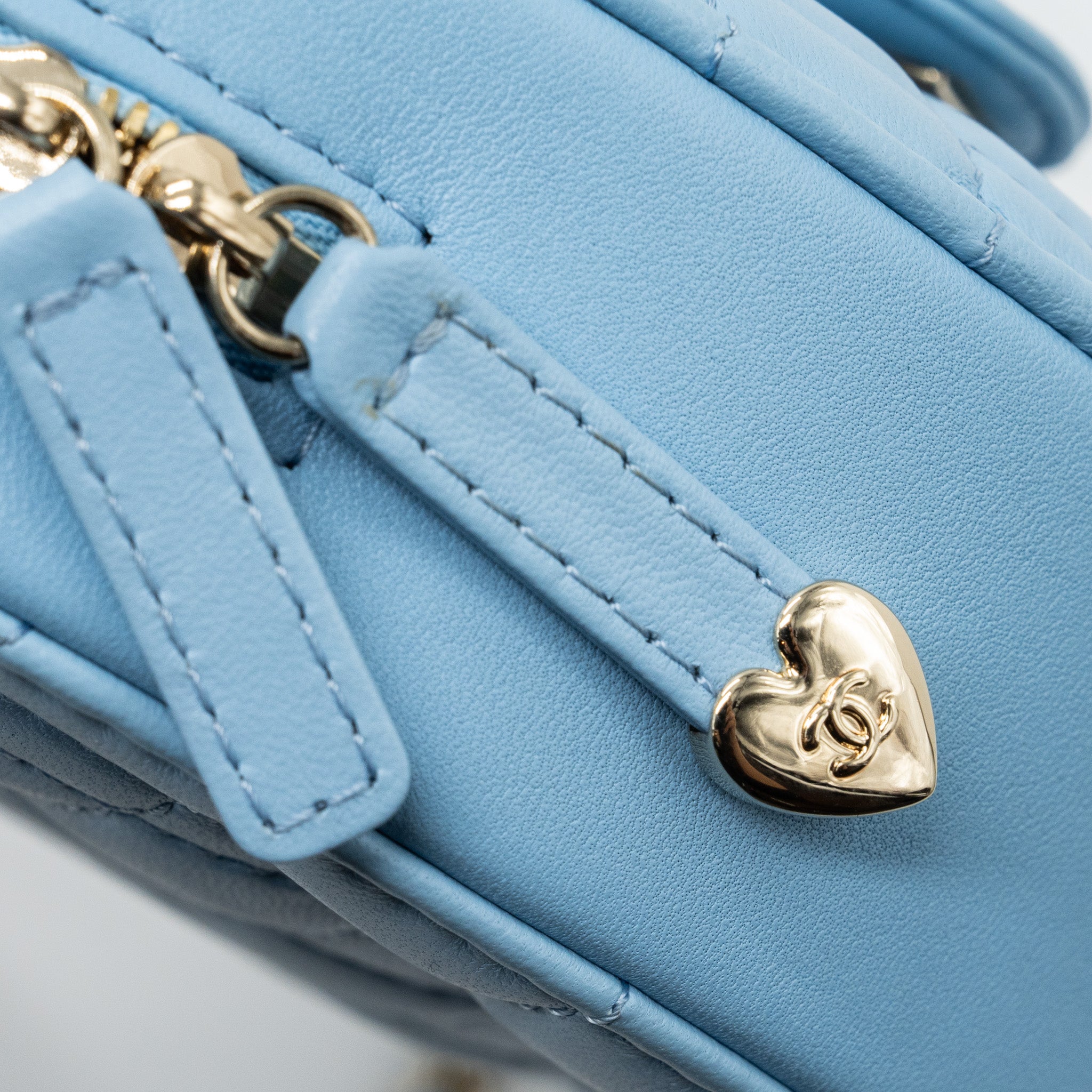 CHANEL HEART BAG LAMBSKIN LIGHT BLUE LGHW (MICROCHIP)