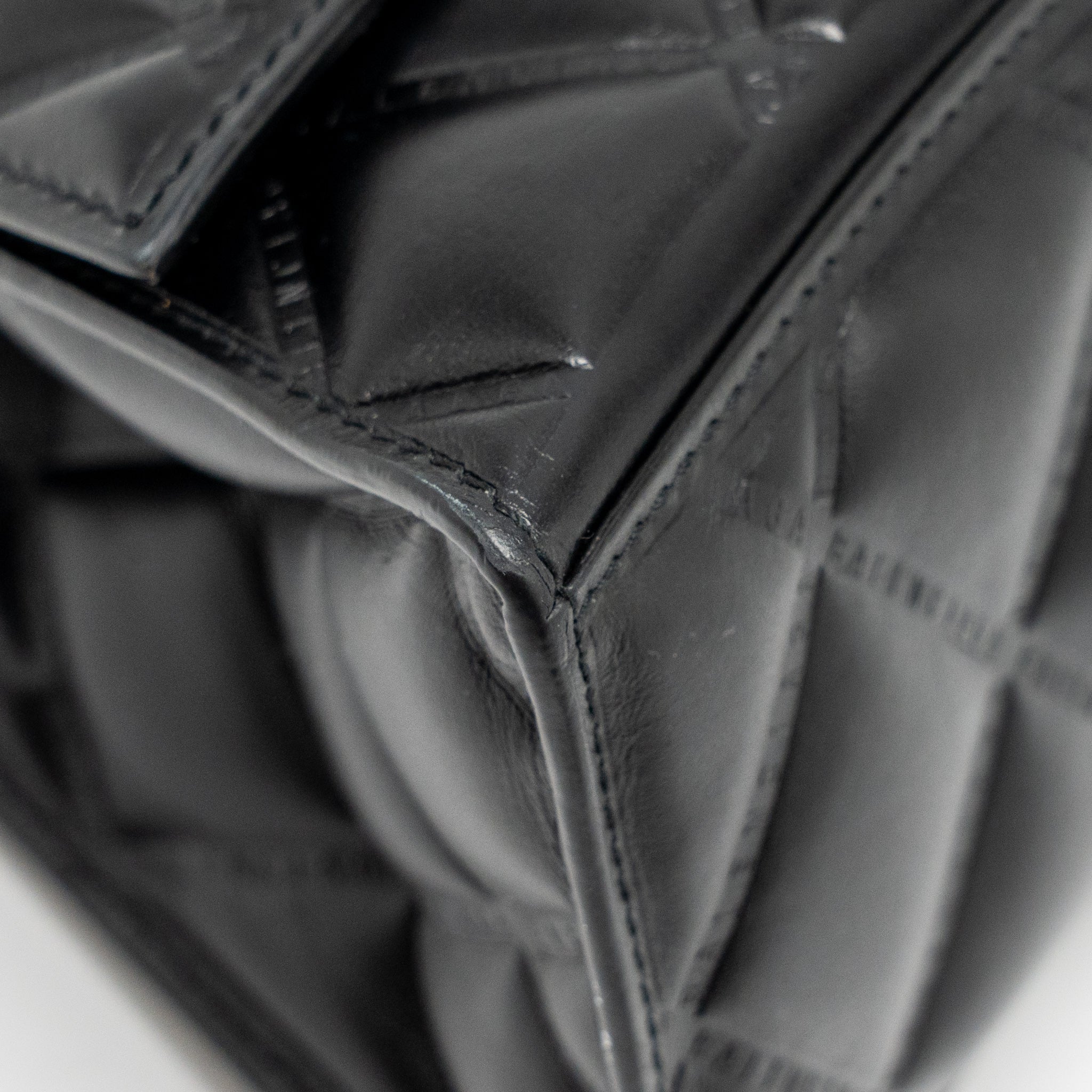 BALENCIAGA SMALL HOURGLASS BAG QUILTED CALFSKIN SO BLACK