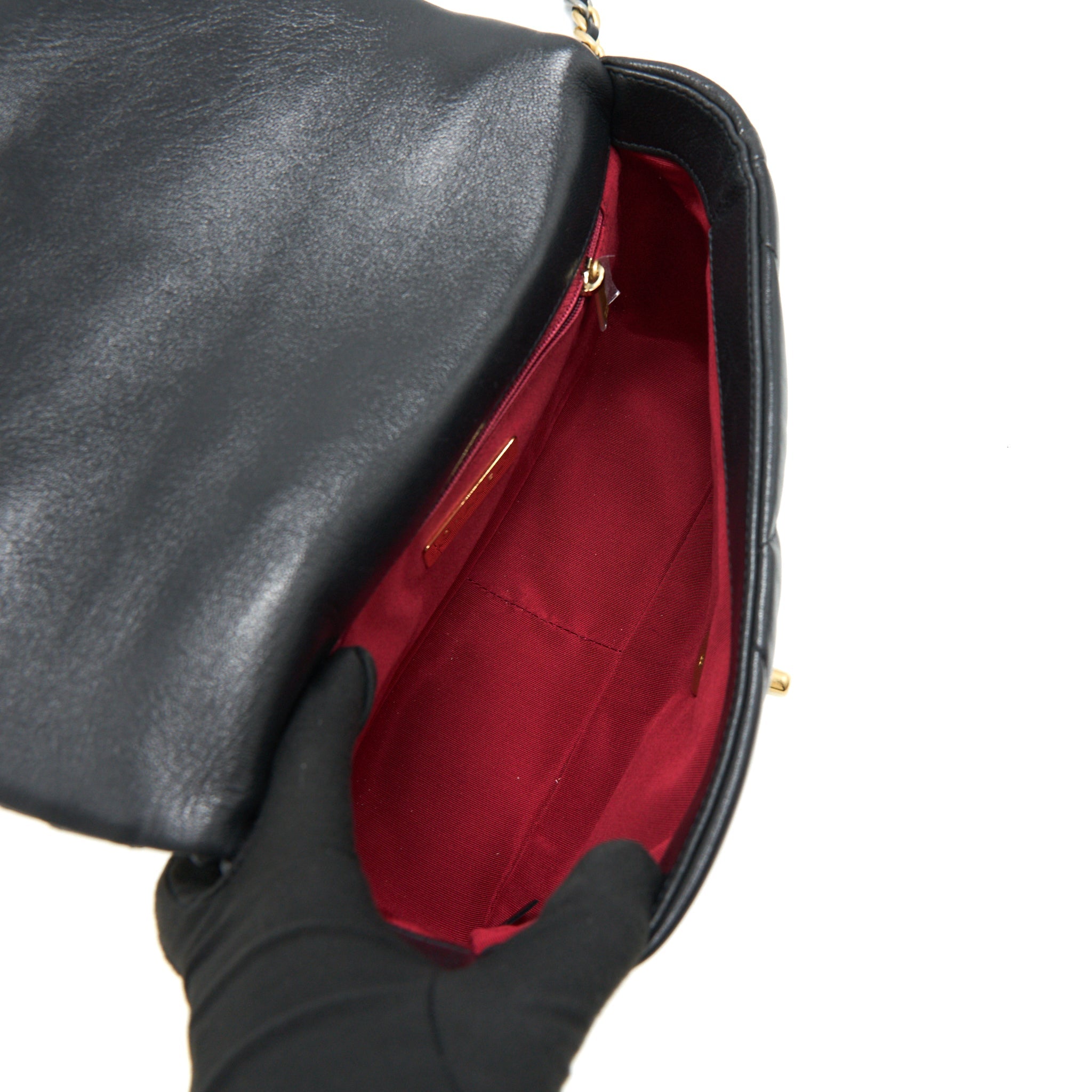 CHANEL 19 SMALL IN BLACK GOATSKIN LEATHER