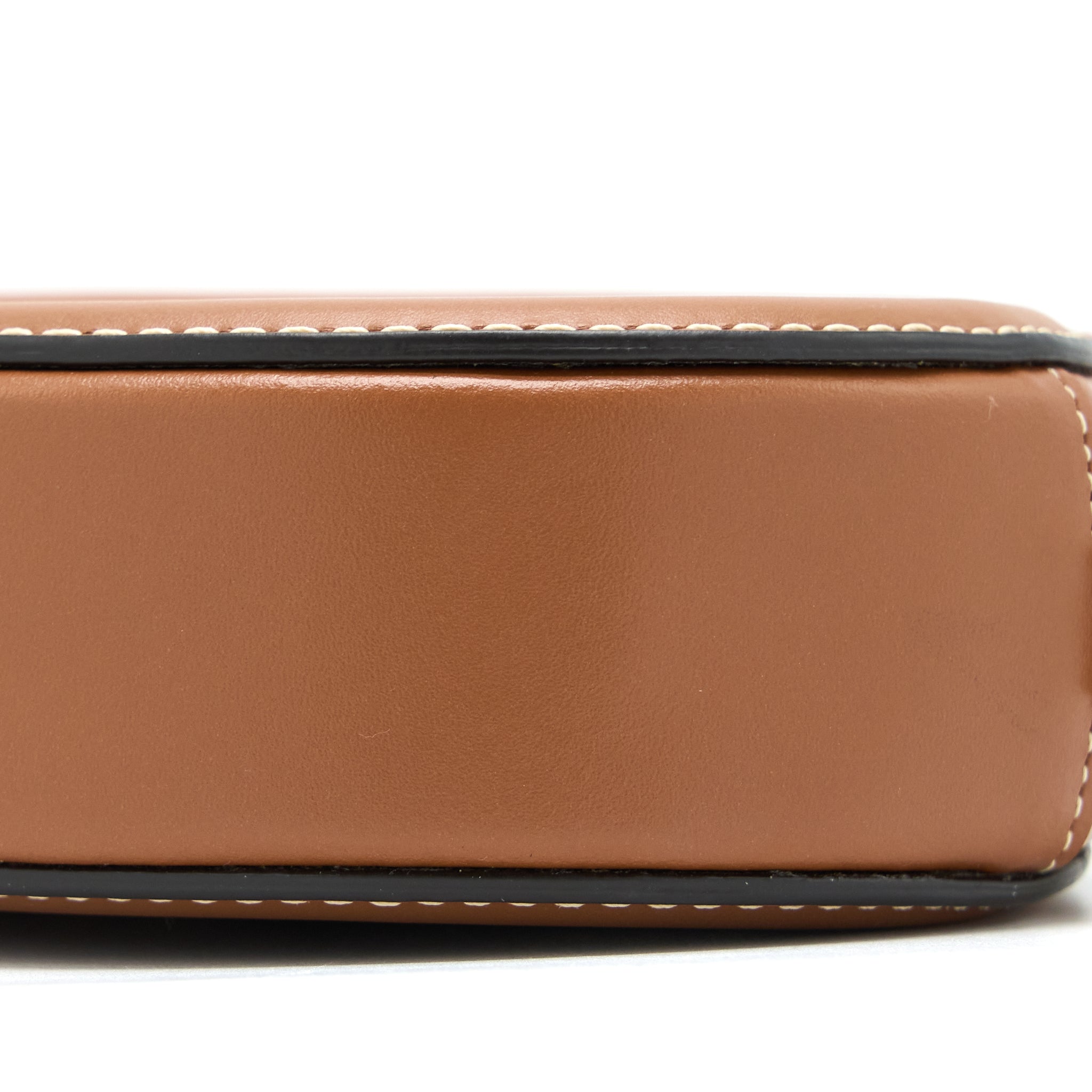CELINE CROSSBODY OVAL PURSE CUIRASS TRIOMPHE SMOOTH CALFSKIN TAN GHW