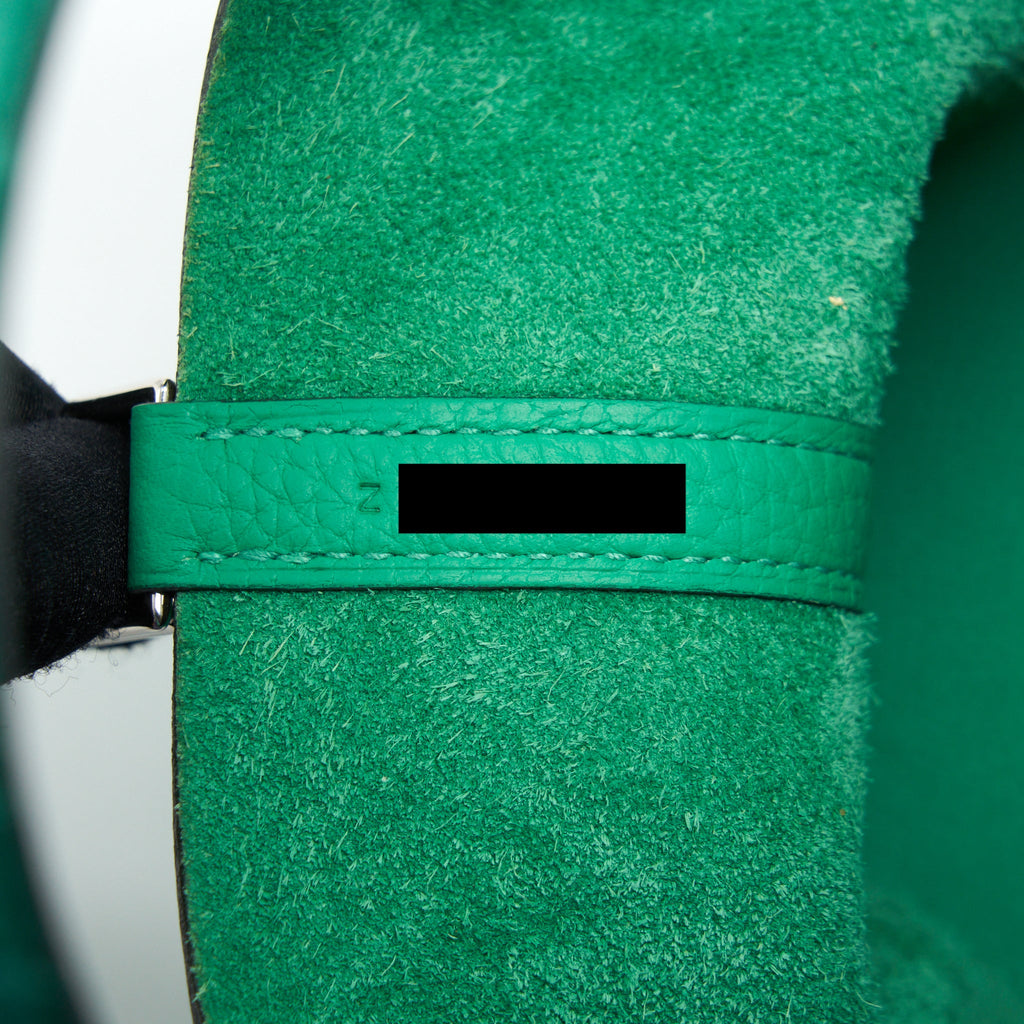 HERMES PICOTIN LOCK 18 TOUCH BAG CLEMENCE WITH ALLIGATOR HANDLE MENTHE/VERT JADE SHW