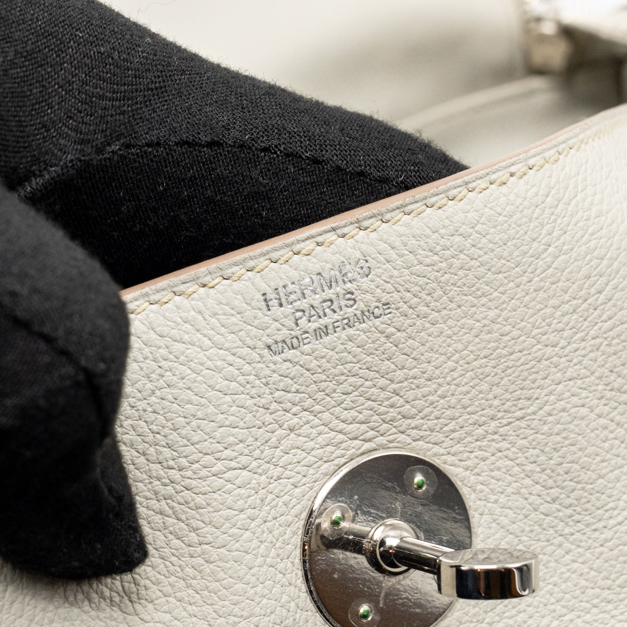 HERMES LINDY 30 EVERCOLOR GRIS PEARL SHW