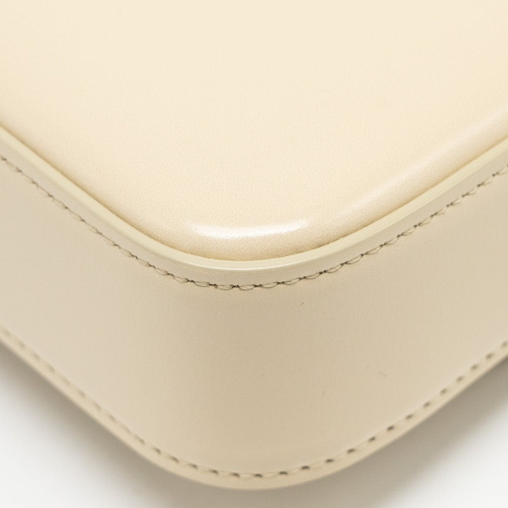 CELINE TRIOMPHE SHOUDER BAG SHINY CALFSKIN IVORY GHW