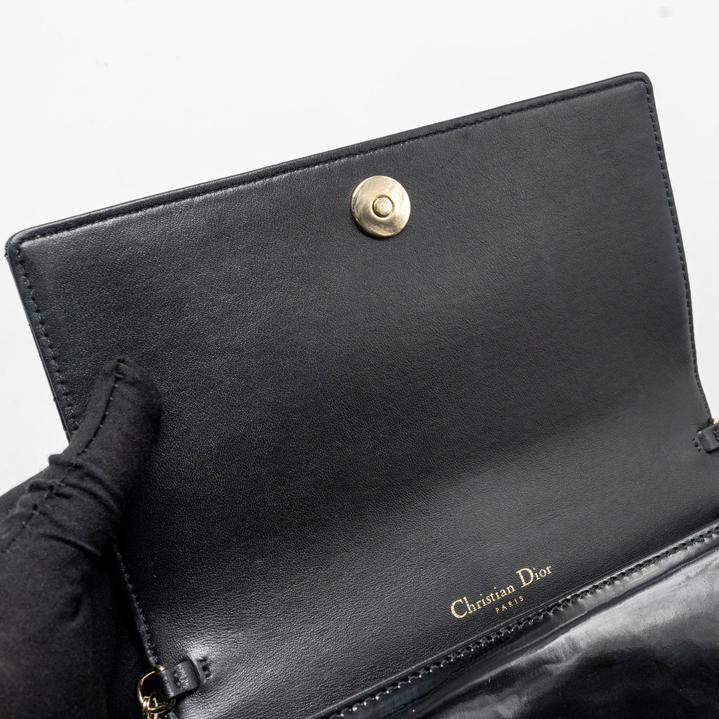 DIOR LADY DIOR POUCH WALLET ON CHAIN PATENT BLACK LGHW