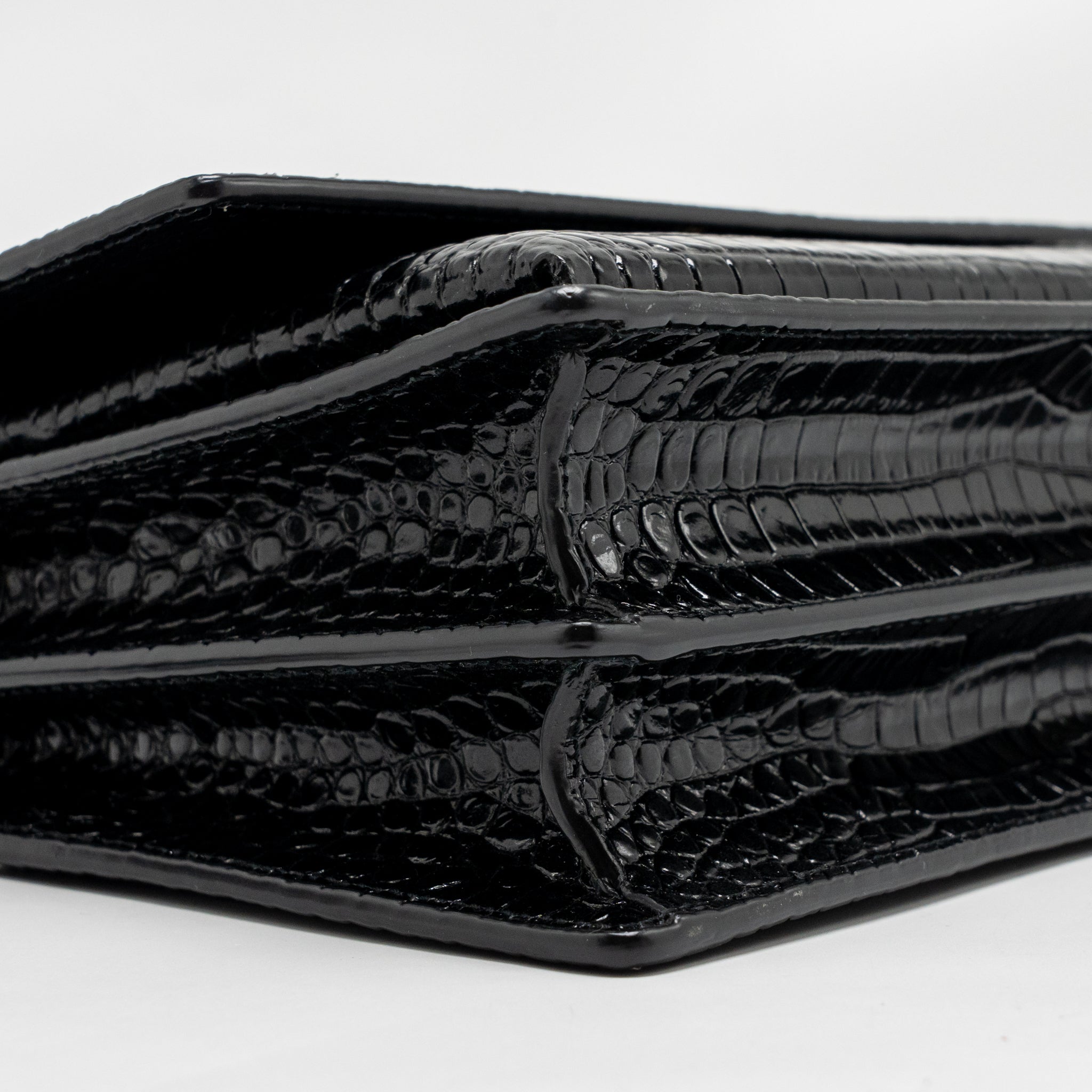 SAINT LAURENT/YSL SUNSET MEDIUM CROCODILE-EMBOSSED CALFSKIN BLACK GHW