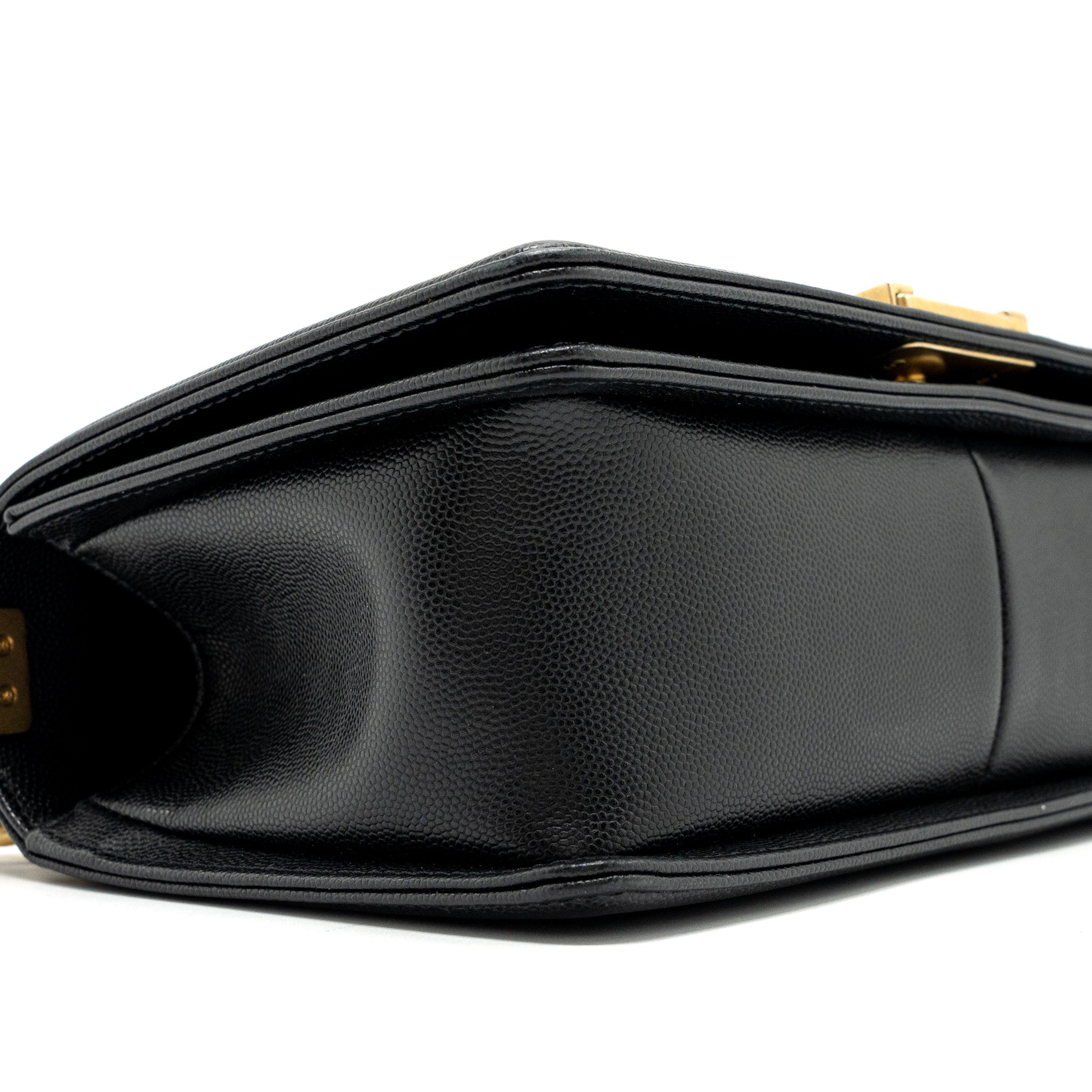 CHANEL MEDIUM CLASSIC BOY BAG CAVIAR BLACK GHW