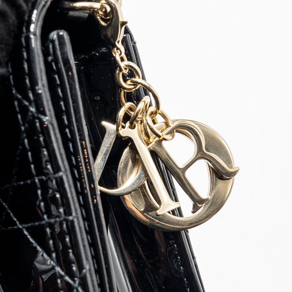 DIOR LADY DIOR POUCH WALLET ON CHAIN PATENT BLACK LGHW