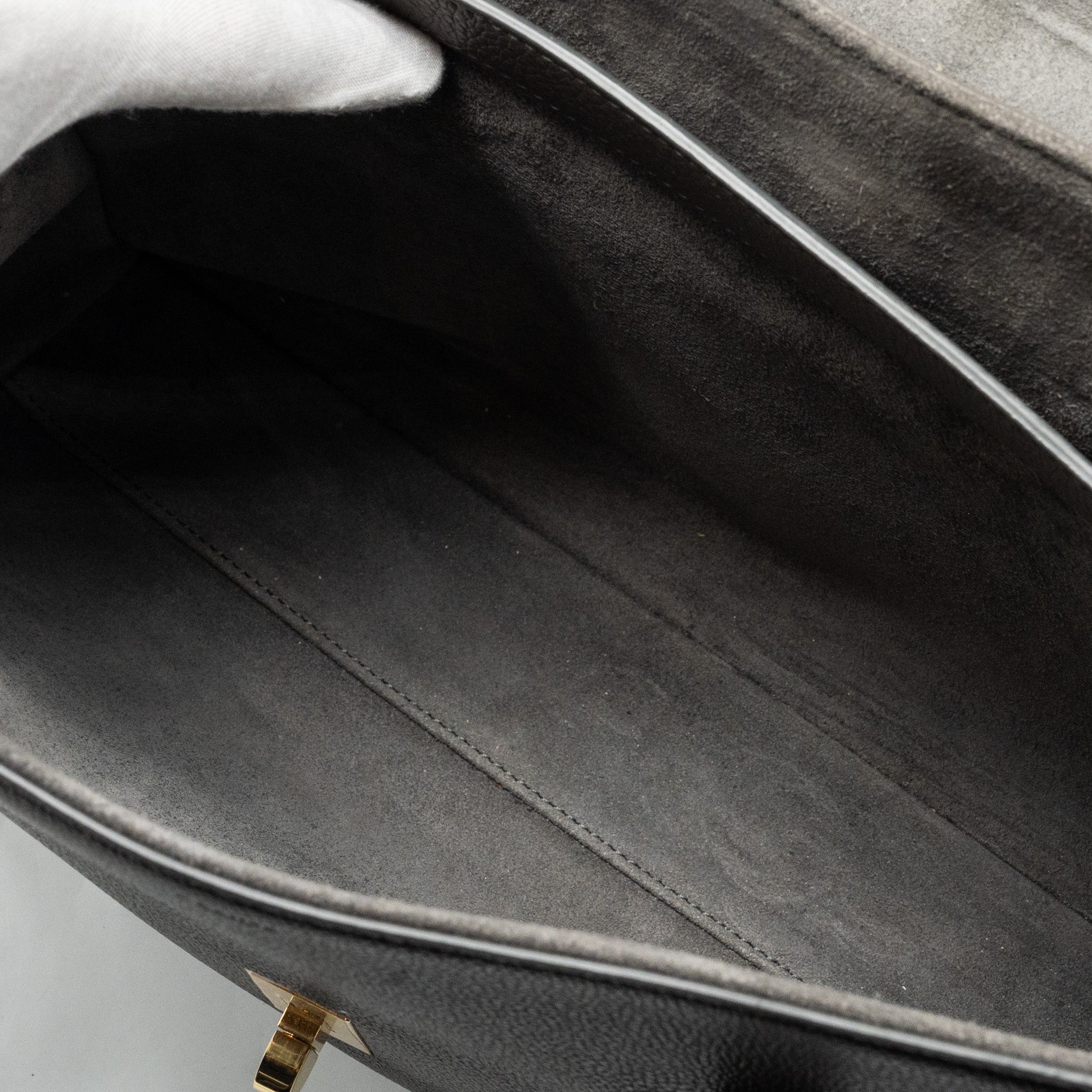 CELINE MEDIUM SOFT 16 BAG GRAINED CALFSKIN GREY GHW