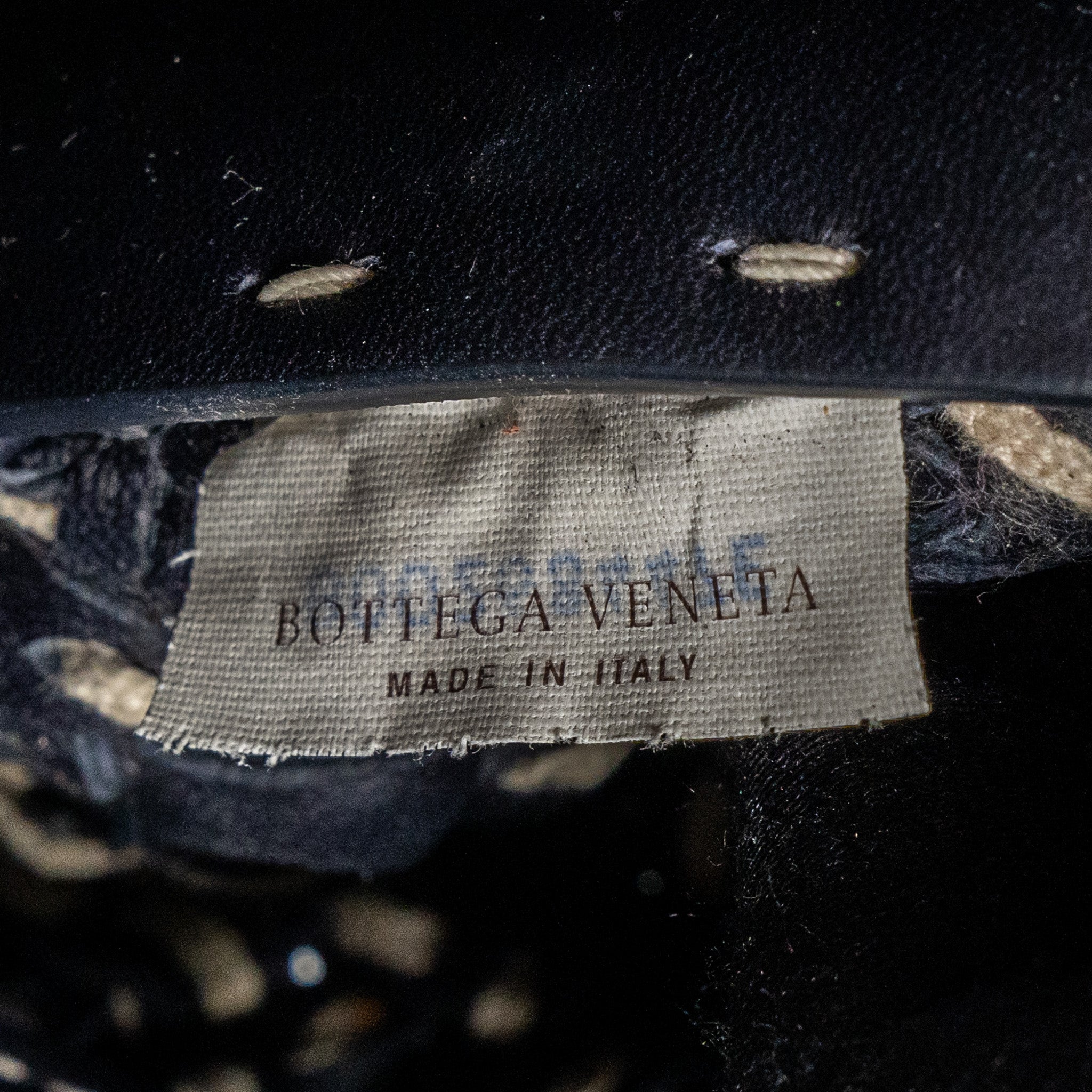 BOTTEGA VENETA TOTE BAG LEATHER DARK BLUE MULTICOLOUR BLACK HARDWARE