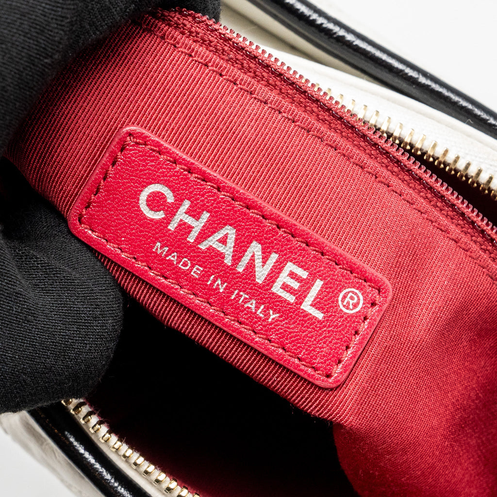 CHANEL SMALL GABRIELLE HOBO BAG AGED CALFSKIN WHITE MULTICOLOUR HARDWARE