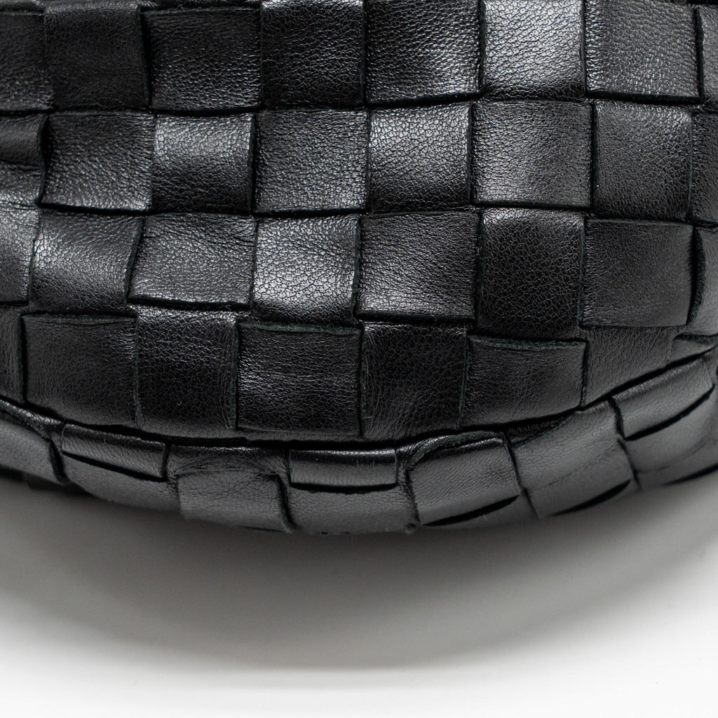 BOTTEGA VENETA SMALL JODIE LAMBSKIN BLACK SHW
