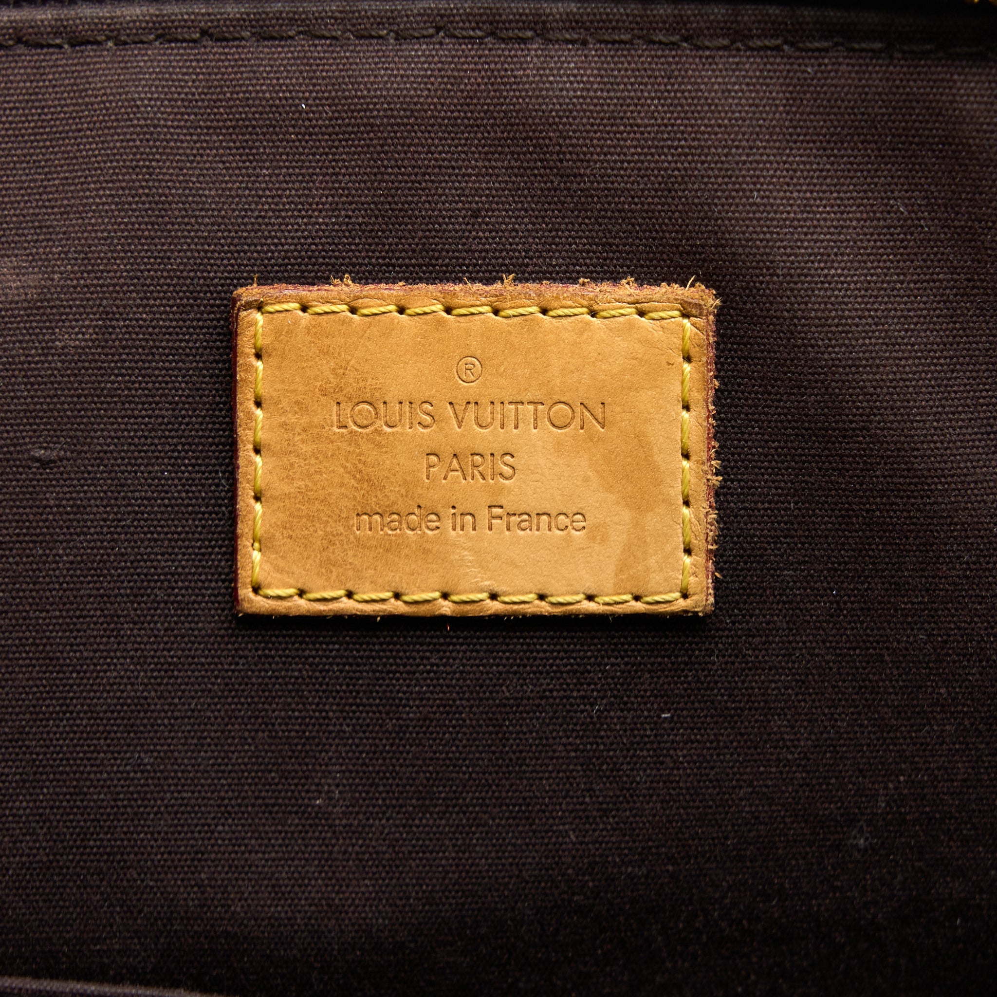 LOUIS VUITTON VERNIS BELLEVUE GM BAG PATENT AMARANTE GHW