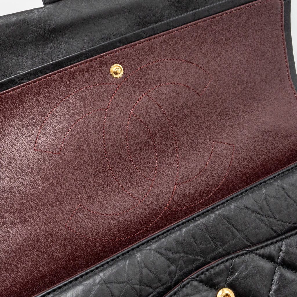 CHANEL MAXI 2.55 REISSUE FLAP BAG AGED CALFSKIN BLACK GHW