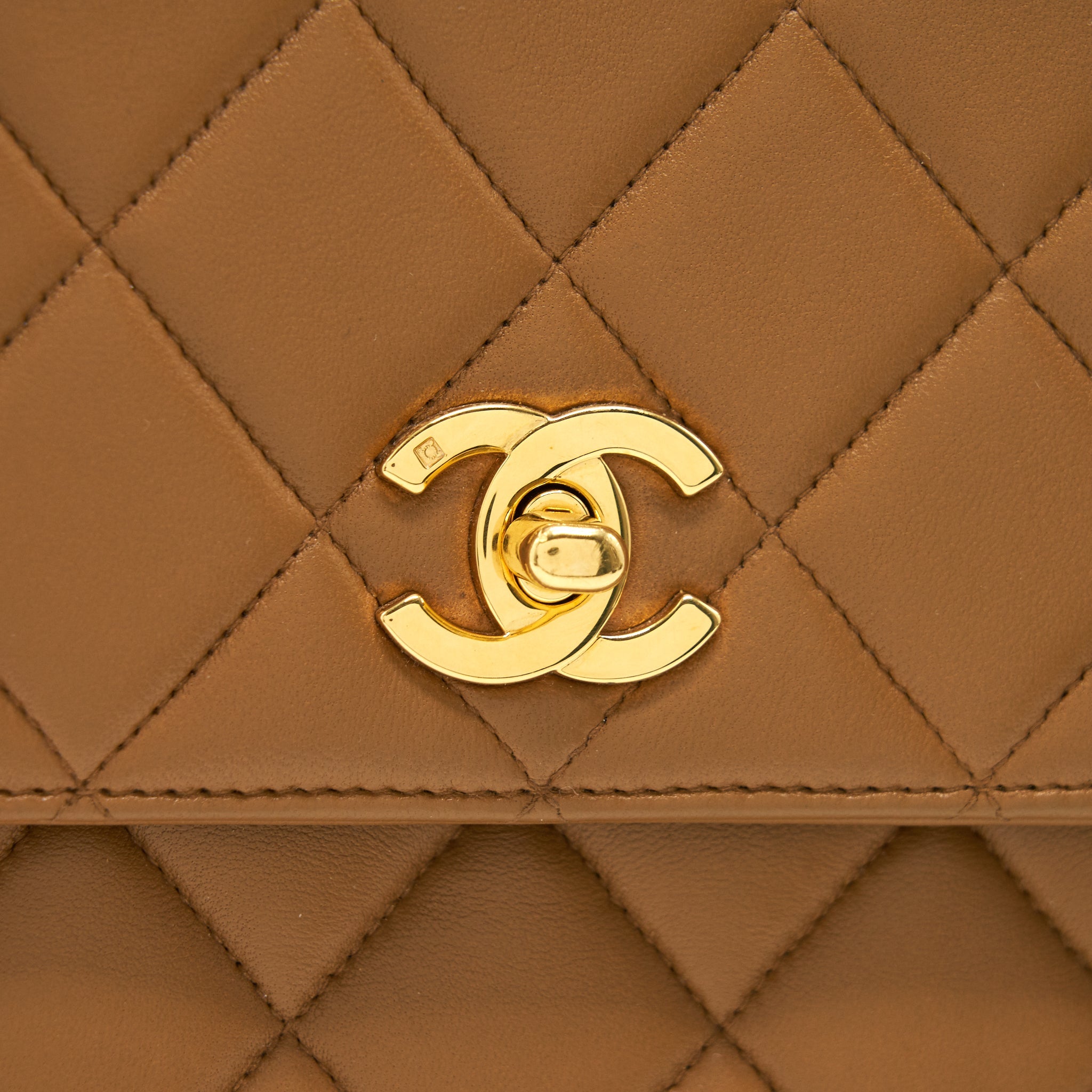 CHANEL VINTAGE KELLY SHOULDER BAG DARK BEIGE GHW