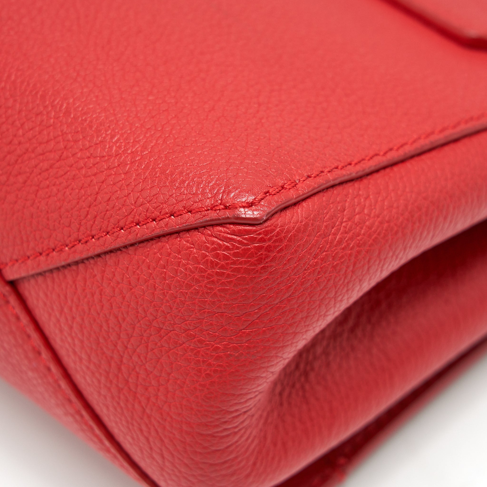 LOUIS VUITTON LOCKME II BB BAG IN RED SHW