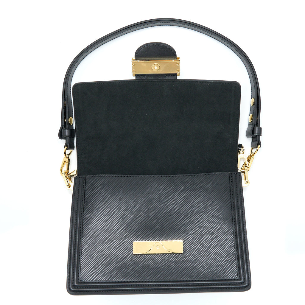 LOUIS VUITTON DAUPHINE MM EPI BLACK GHW