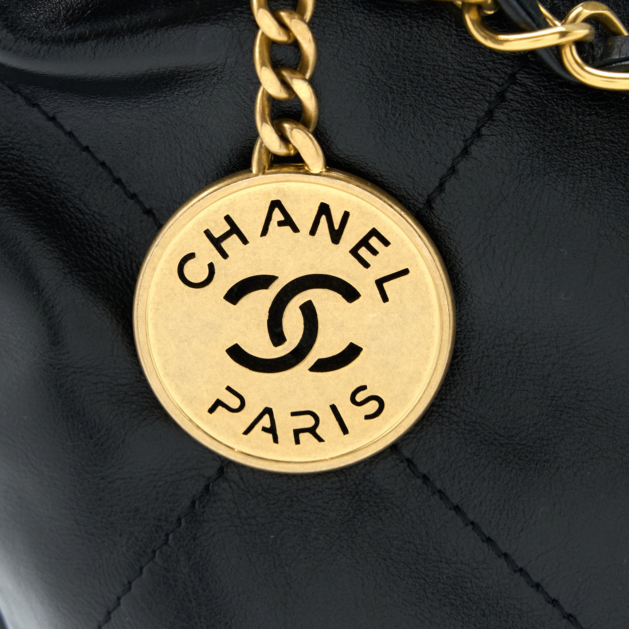 CHANEL MEDIUM 22 BAG SHINY CALFSKIN BLACK BRUSHED GHW (MICROCHIP)