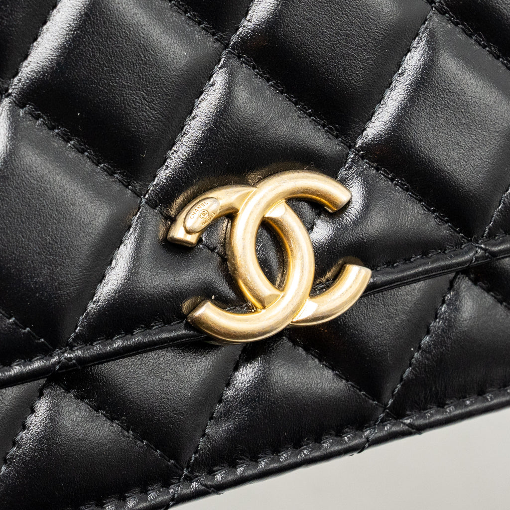 CHANEL GOLD CRUSH WALLET ON CHAIN CALFSKIN BLACK GHW (MICROCHIP)