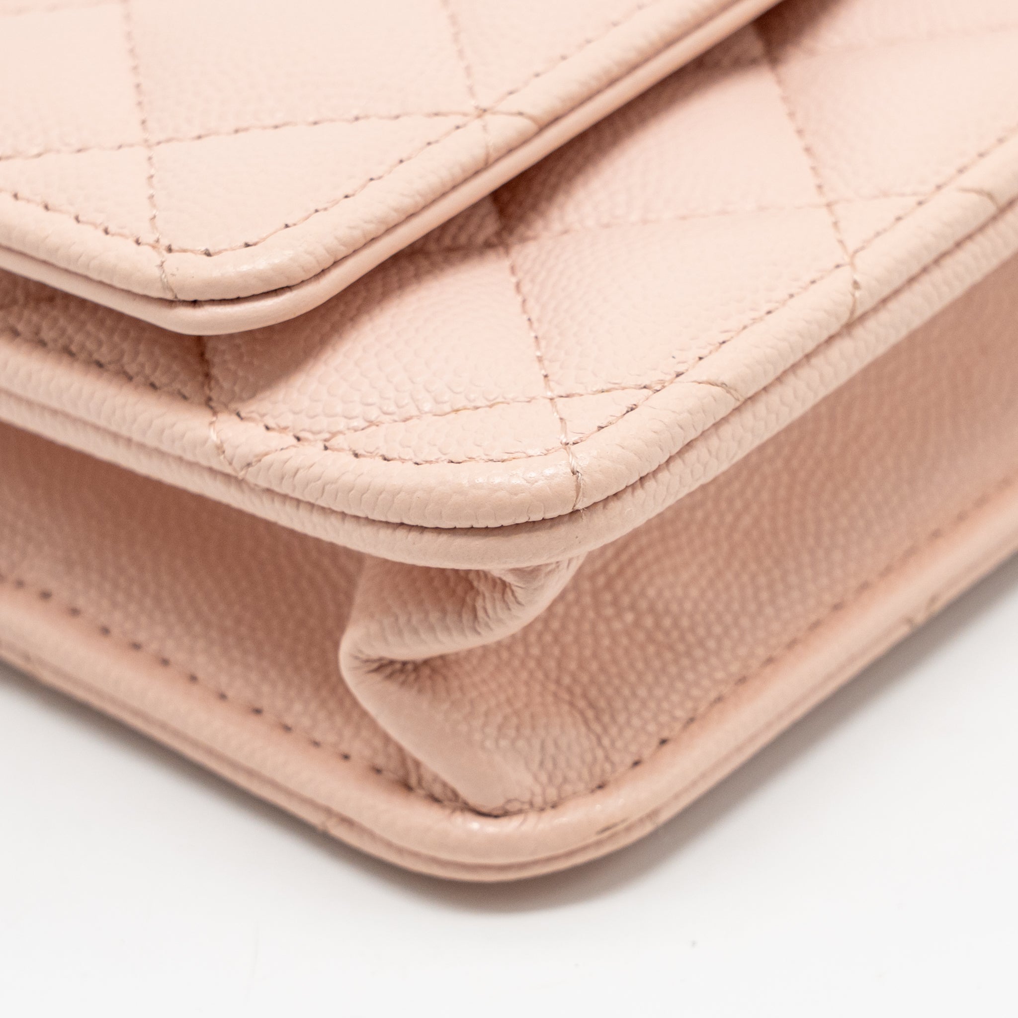 CHANEL CAMELLIA TURNLOCK WALLET ON CHAIN CAVIAR LIGHT PINK GHW (MICROCHIP)