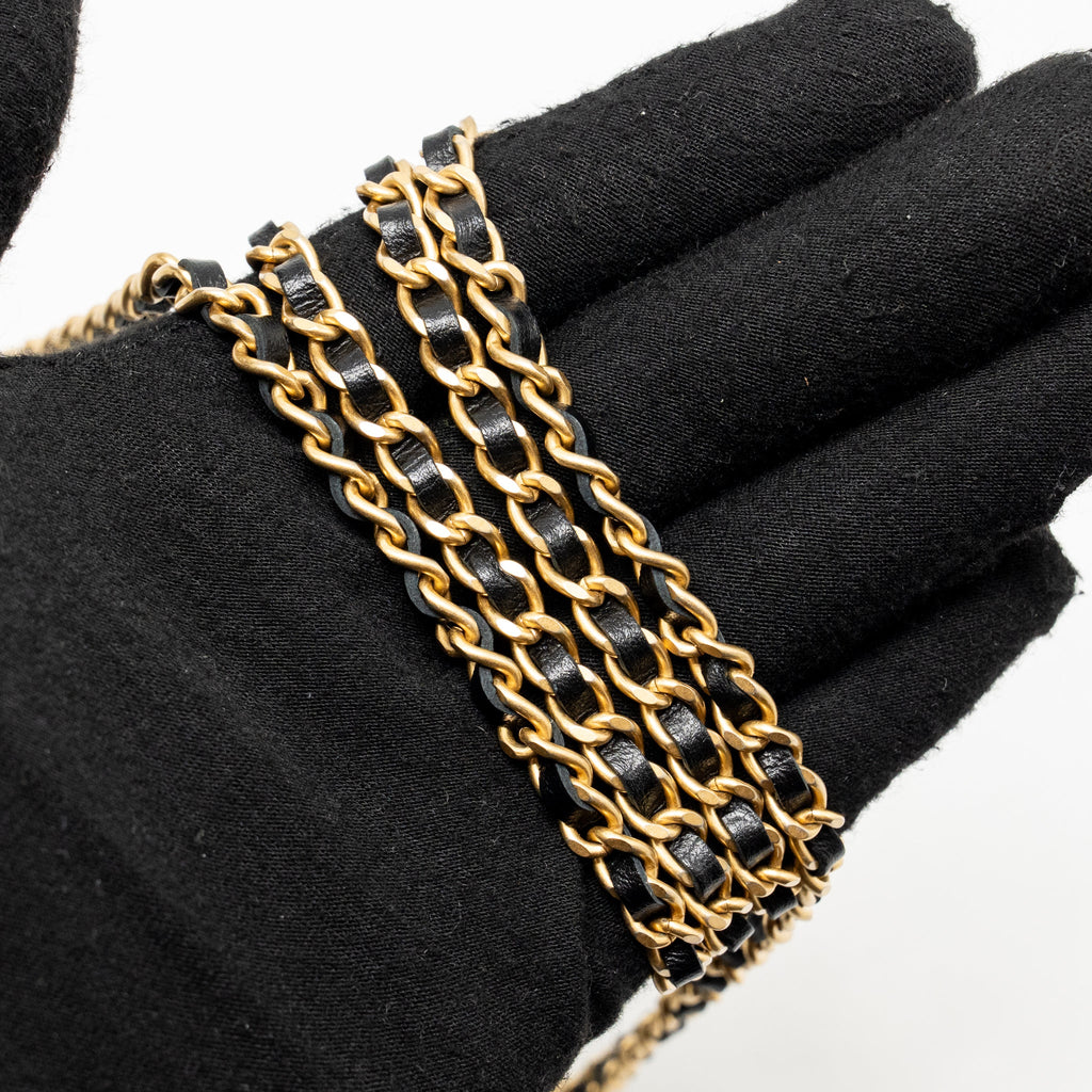 CHANEL GOLD CRUSH WALLET ON CHAIN CALFSKIN BLACK GHW (MICROCHIP)