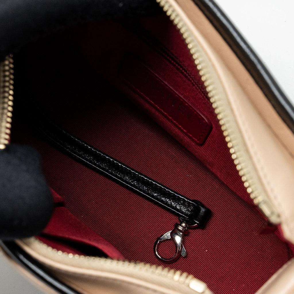 CHANEL SMALL GABRIELLE HOBO BAG CALFSKIN BEIGE / BLACK  MULTICOLOR HARDWARE