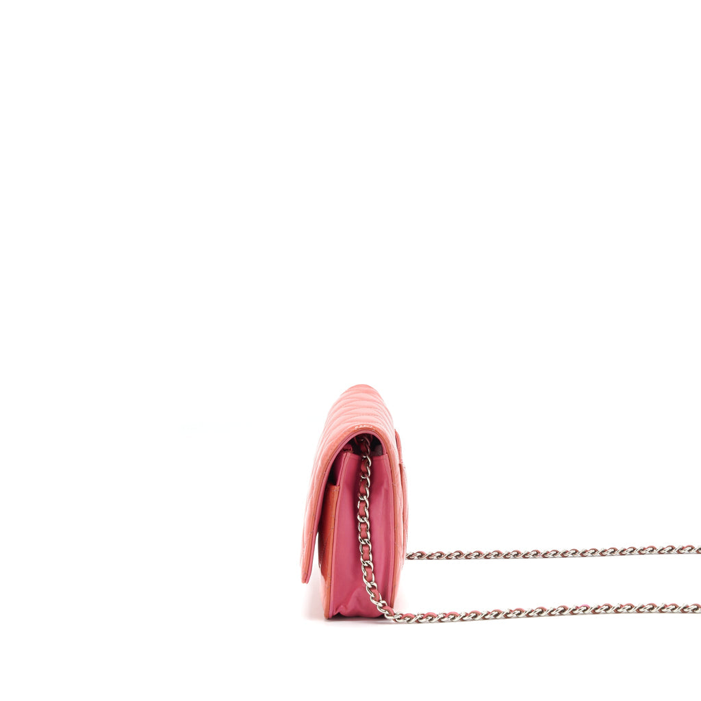 CHANEL WALLET ON CHAINS RED PATENT SHW