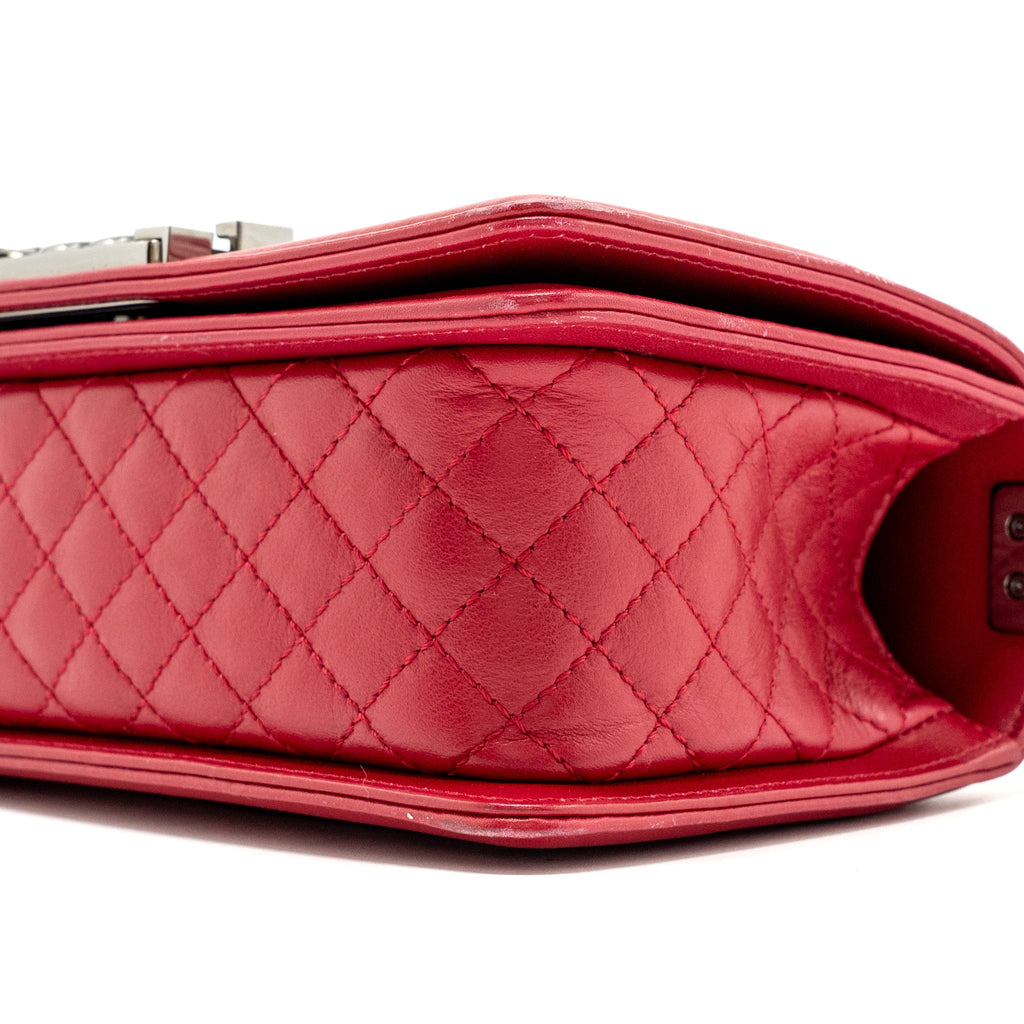 CHANEL SMALL BOY BAG CALFSKIN RED SHW