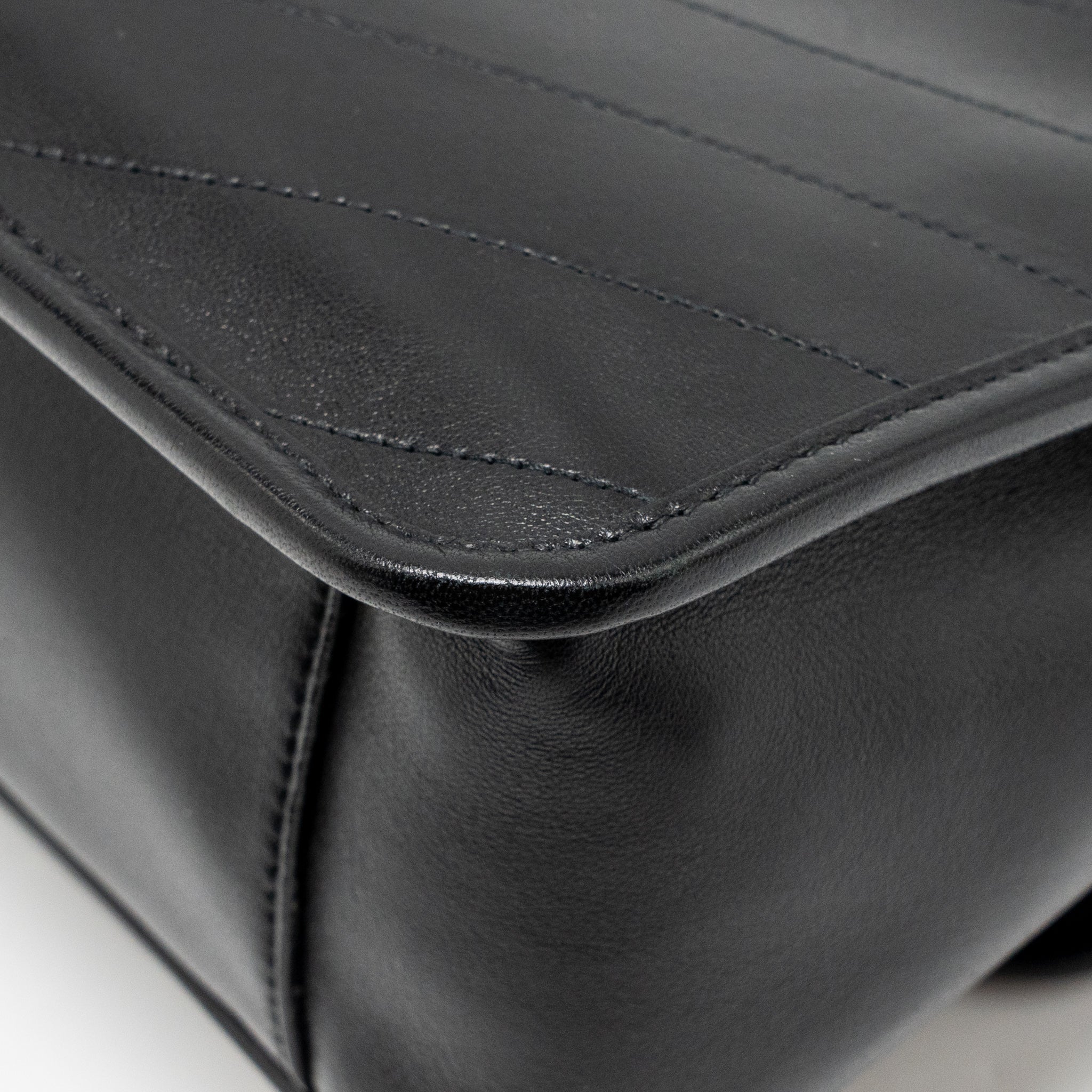 SAINT LAURENT MEDIUM NIKI BAG LAMBSKIN BLACK GHW