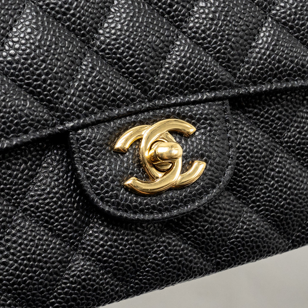 CHANEL MEDIUM CLASSIC DOUBLE FLAP BAG CAVIAR BLACK GHW