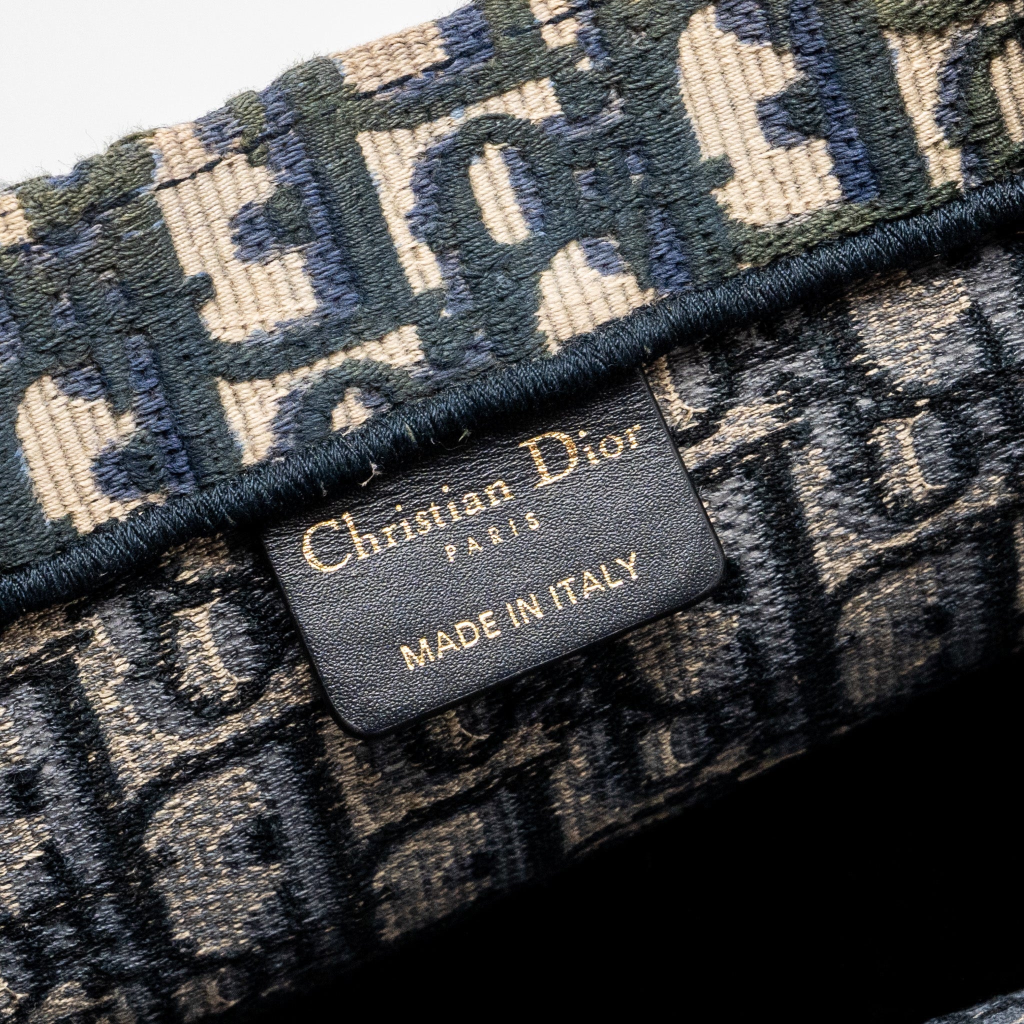 DIOR MEDIUM BOOK TOTE DIOR OBLIQUE EMBROIDERY BLUE