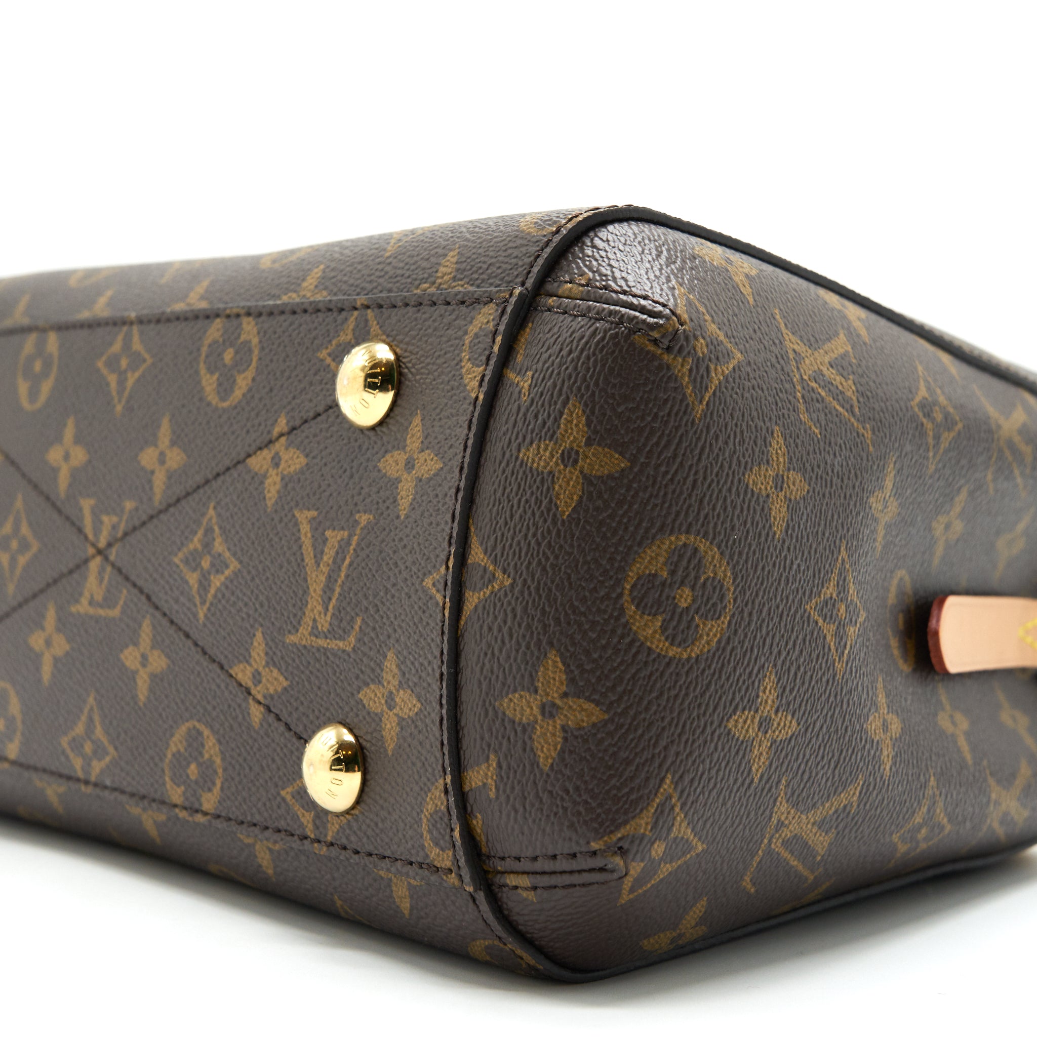 LOUIS VUITTON MONTAIGNE BB MONOGRAM CANVAS