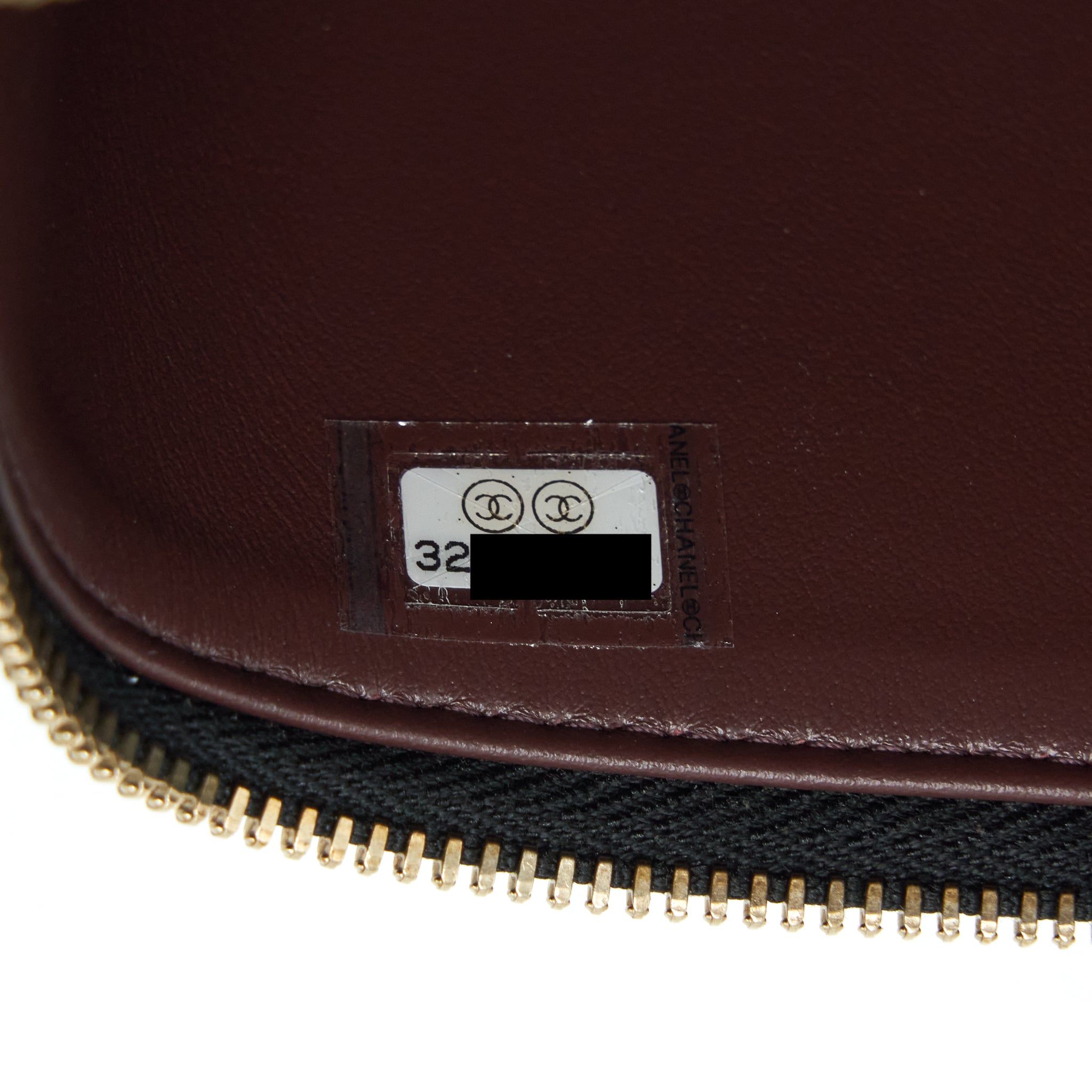 CHANEL 22S LONG VANITY WITH CHAIN CAVIAR BLACK LGHW