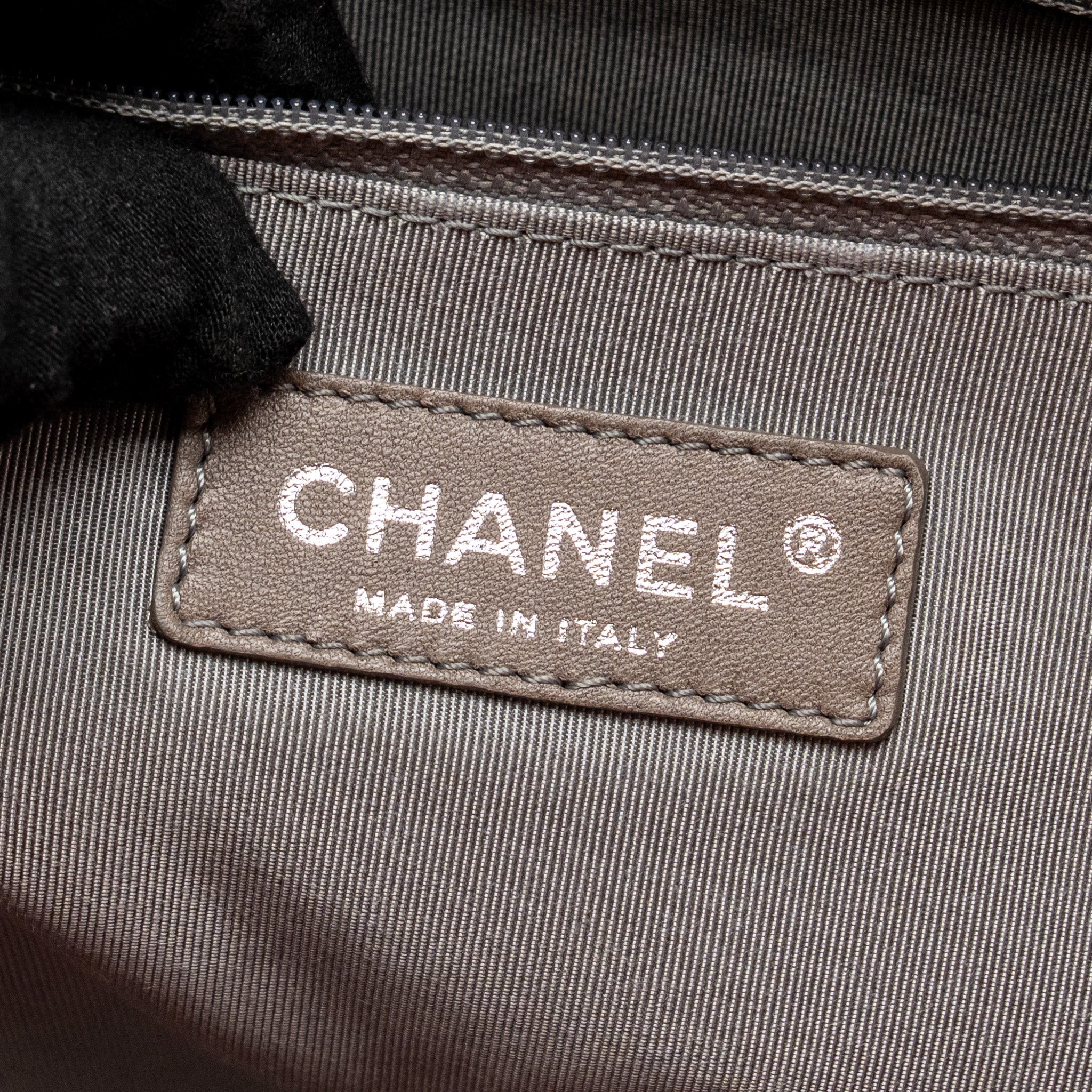 CHANEL CC SOFT SHOPPER TOTE GRAINED CALFSKIN PINK SHW