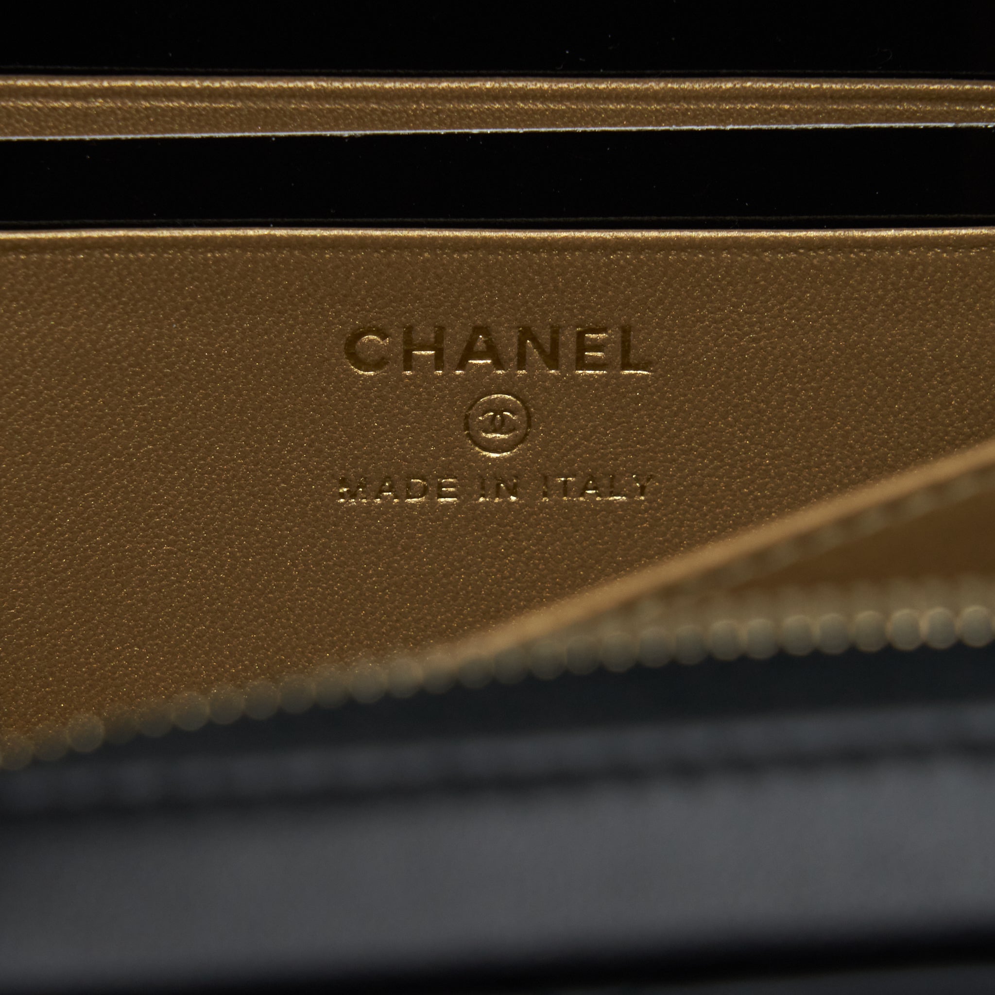 CHANEL PEARL CRUSH CAMERA BAG LAMBSKIN BLACK GHW