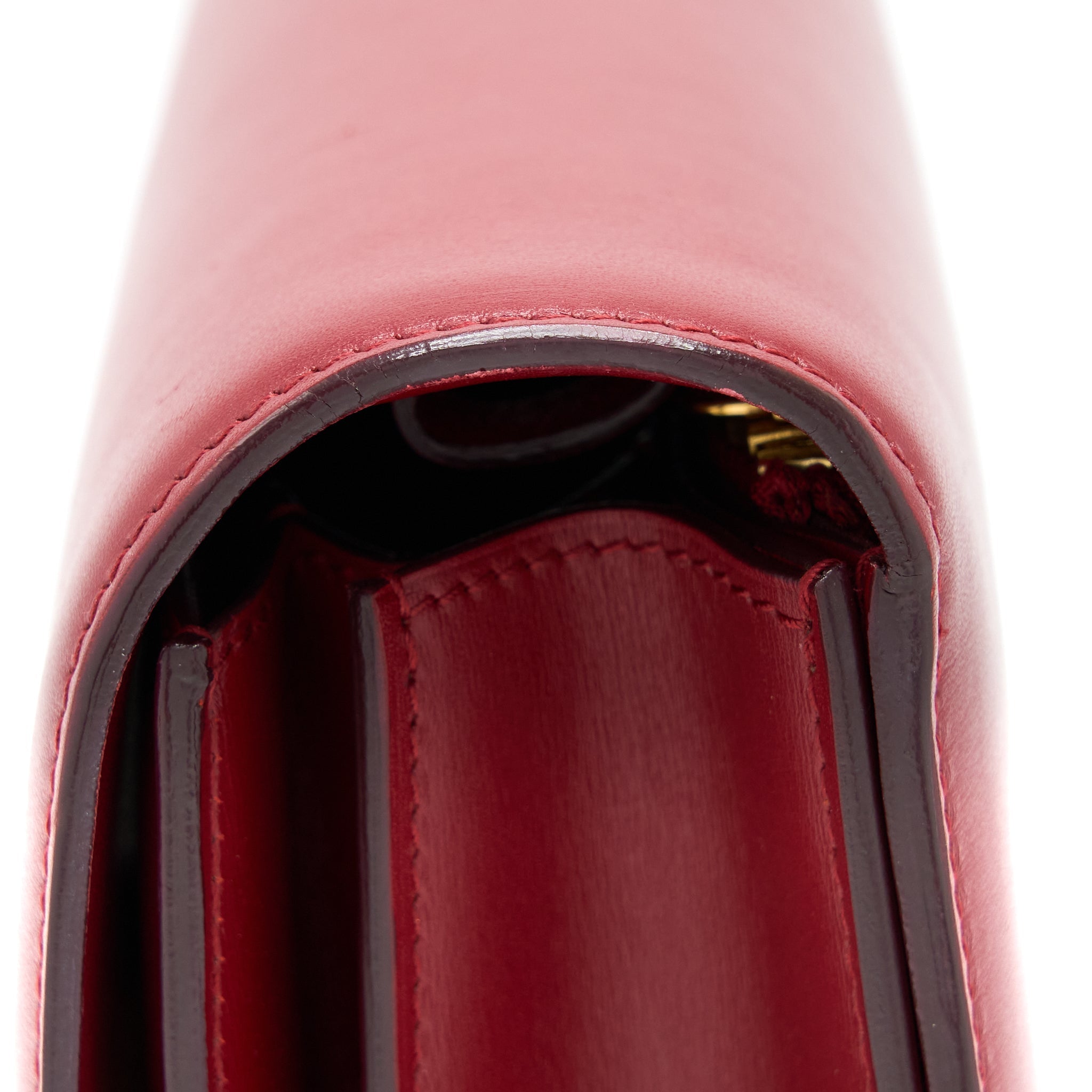 CELINE MEDIUM CLASSIC BOX CALFSKIN RED GHW