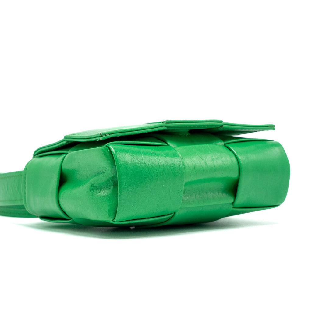 BOTTEGA VENETA INTRECCIO CASSETTE MINI BAG LAMBSKIN GREEN