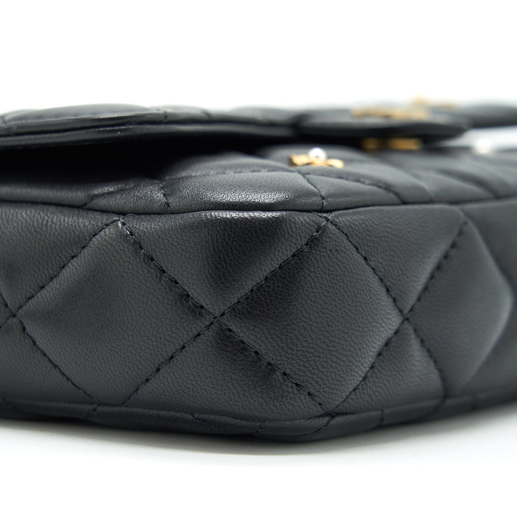 CHANEL LIMITED CHARM DOUBLE LAYER MINI CHAIN BAG LAMBSKIN BLACK GHW