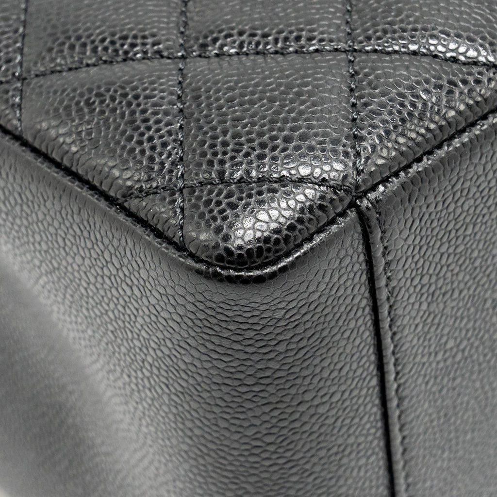CHANEL GRAND SHOPPING TOTE / GST CAVIAR BLACK SHW