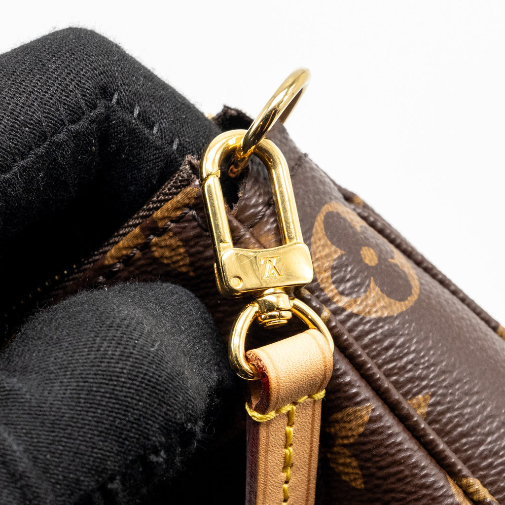 LOUIS VUITTON POCHETTE ACCESSORIES MONOGRAM CANVAS GHW