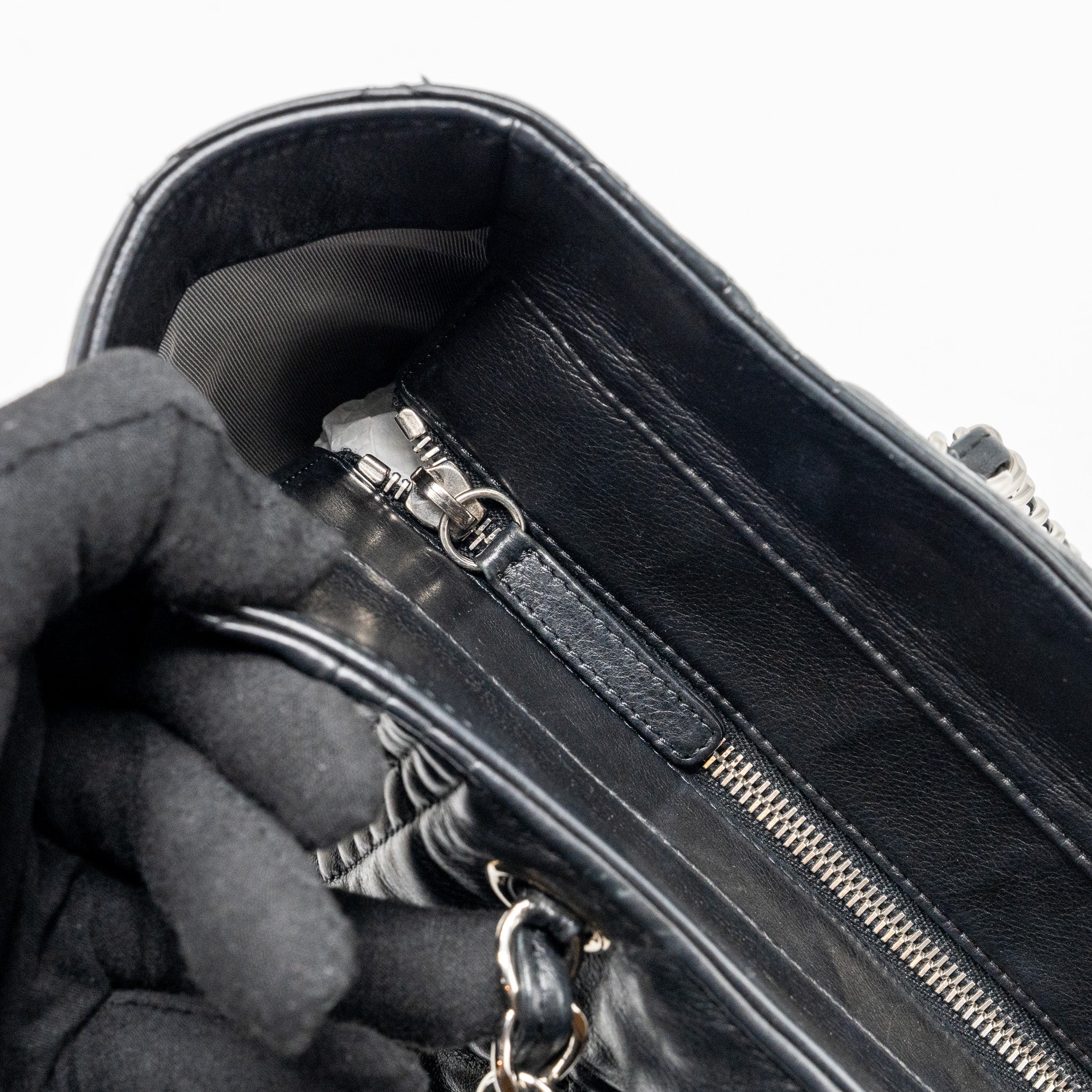 CHANEL CC LOGO SHOPPING TOTE BAG LAMBSKIN BLACK SHW