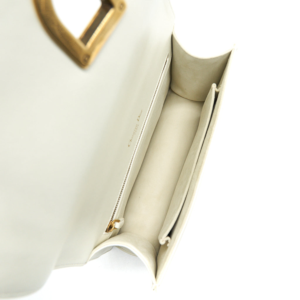 DIOR MEDIUM STUDDED DIORAMA WHITE GHW